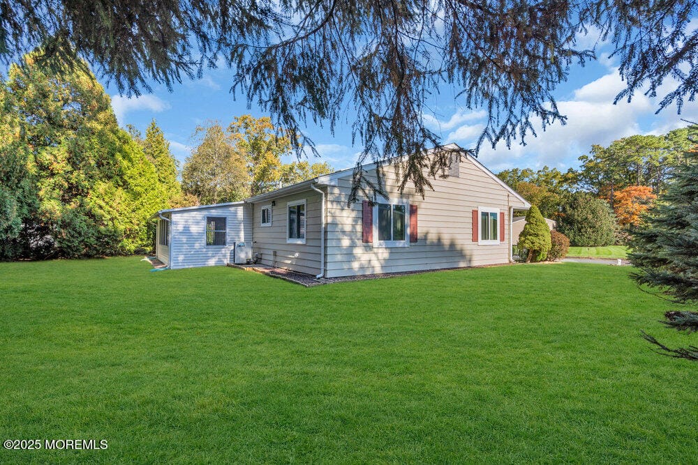 11 Vermont Way, Whiting, NJ, 08759 image 28