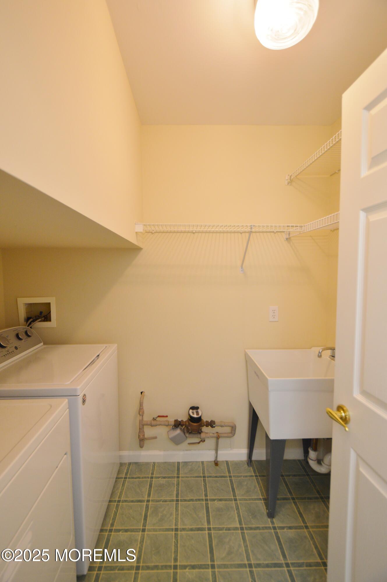 2677 Meadow Lake Drive, Toms River, NJ, 08755 image 39