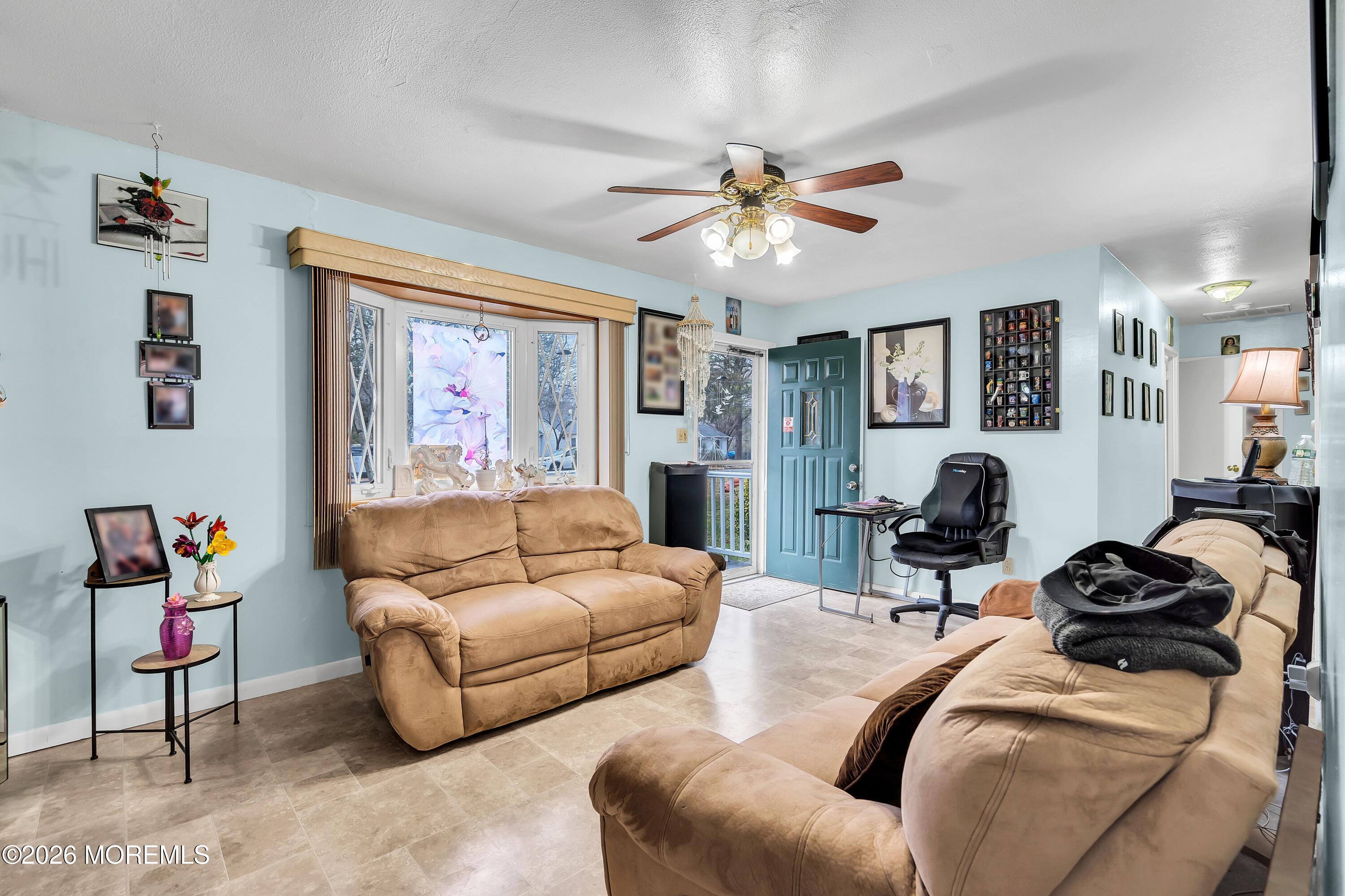 1317 Eisenhower Street Image 4