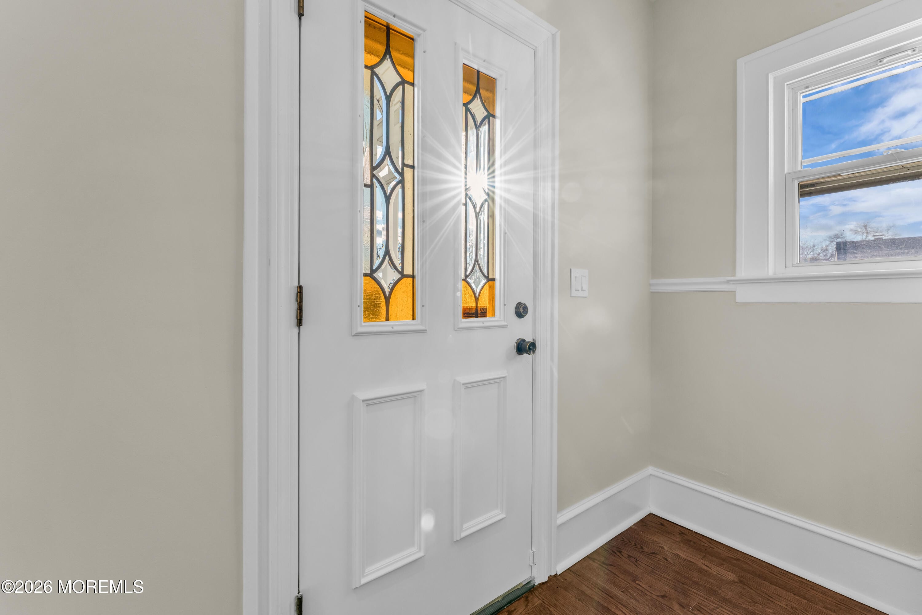 704 Oxford Way Image 3