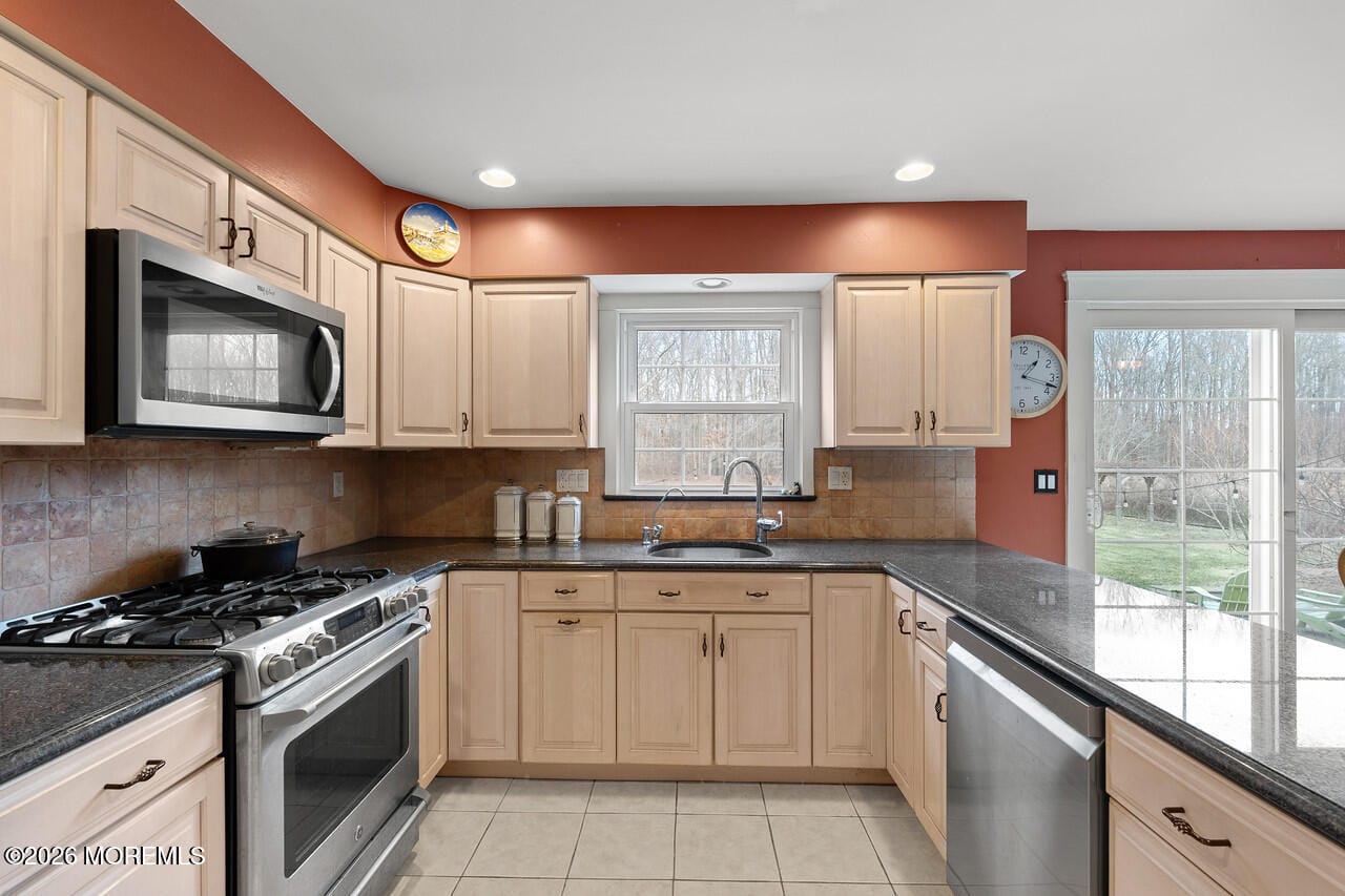 23 Blades Run, Shrewsbury Boro, NJ, 07702 image 7