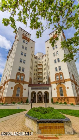 400 Deal Lake Drive 8F Image 3