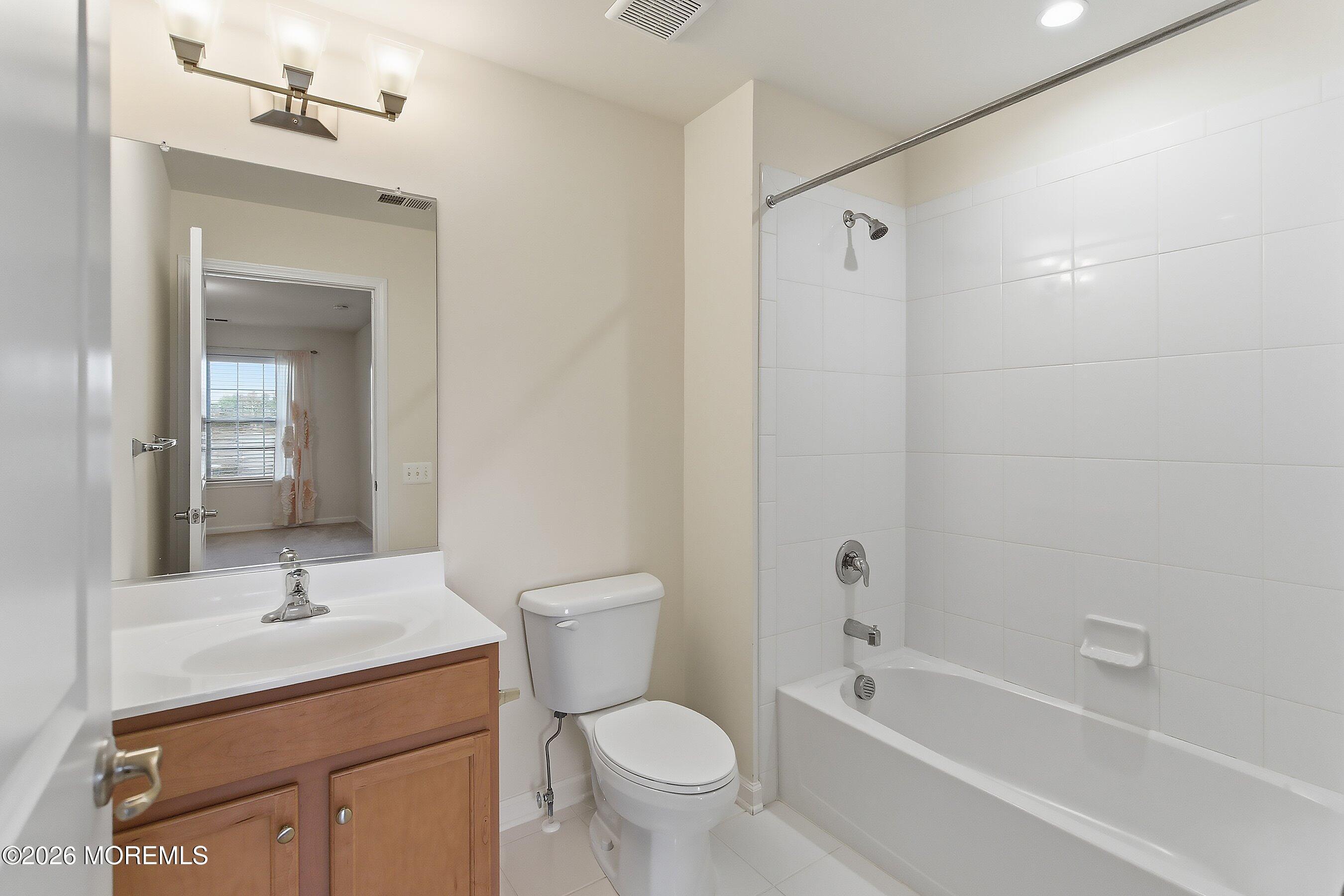 51 Traditions Place Place, Monroe, NJ, 08831 image 22