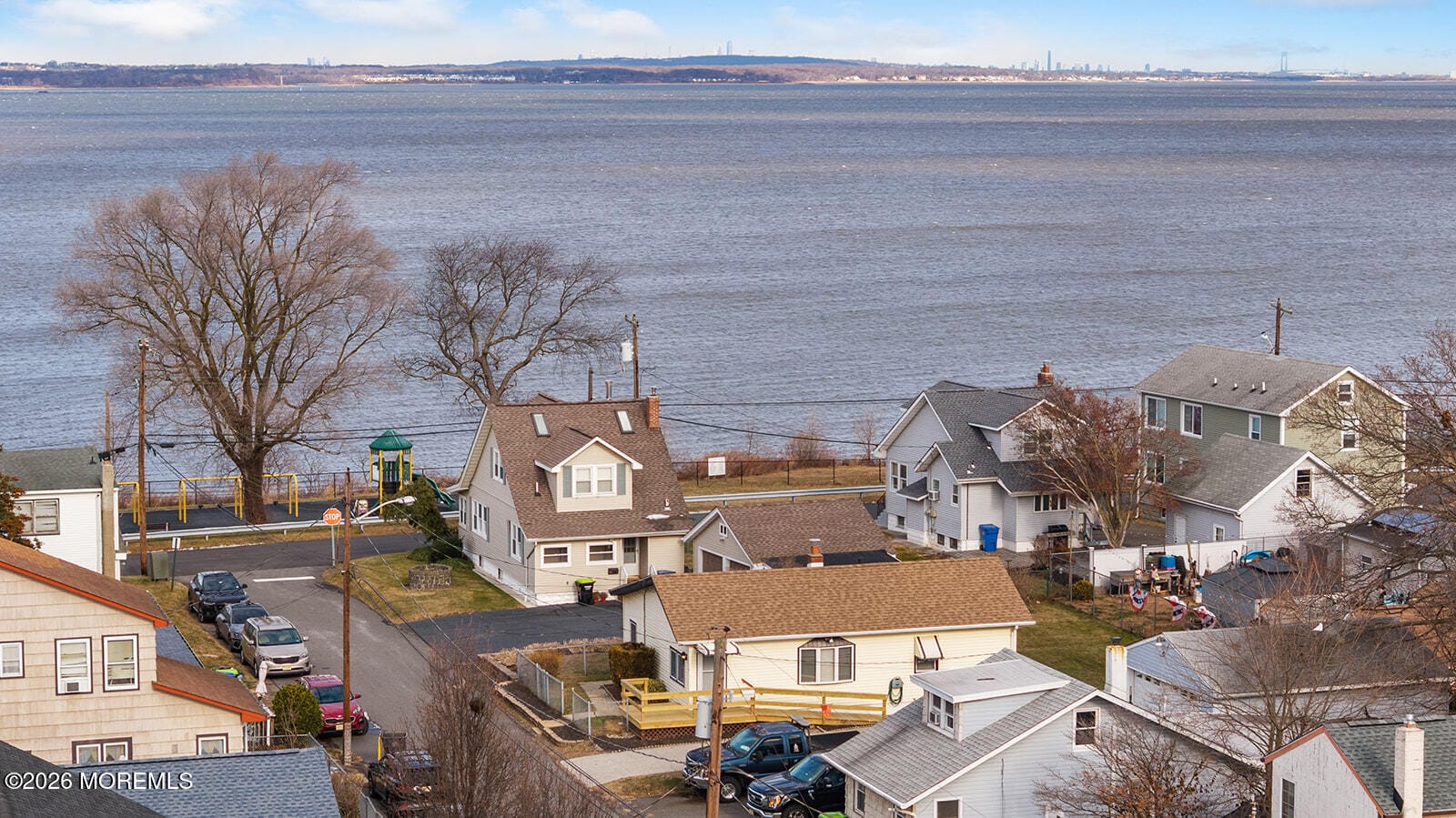 104 Roosevelt Avenue Image 2