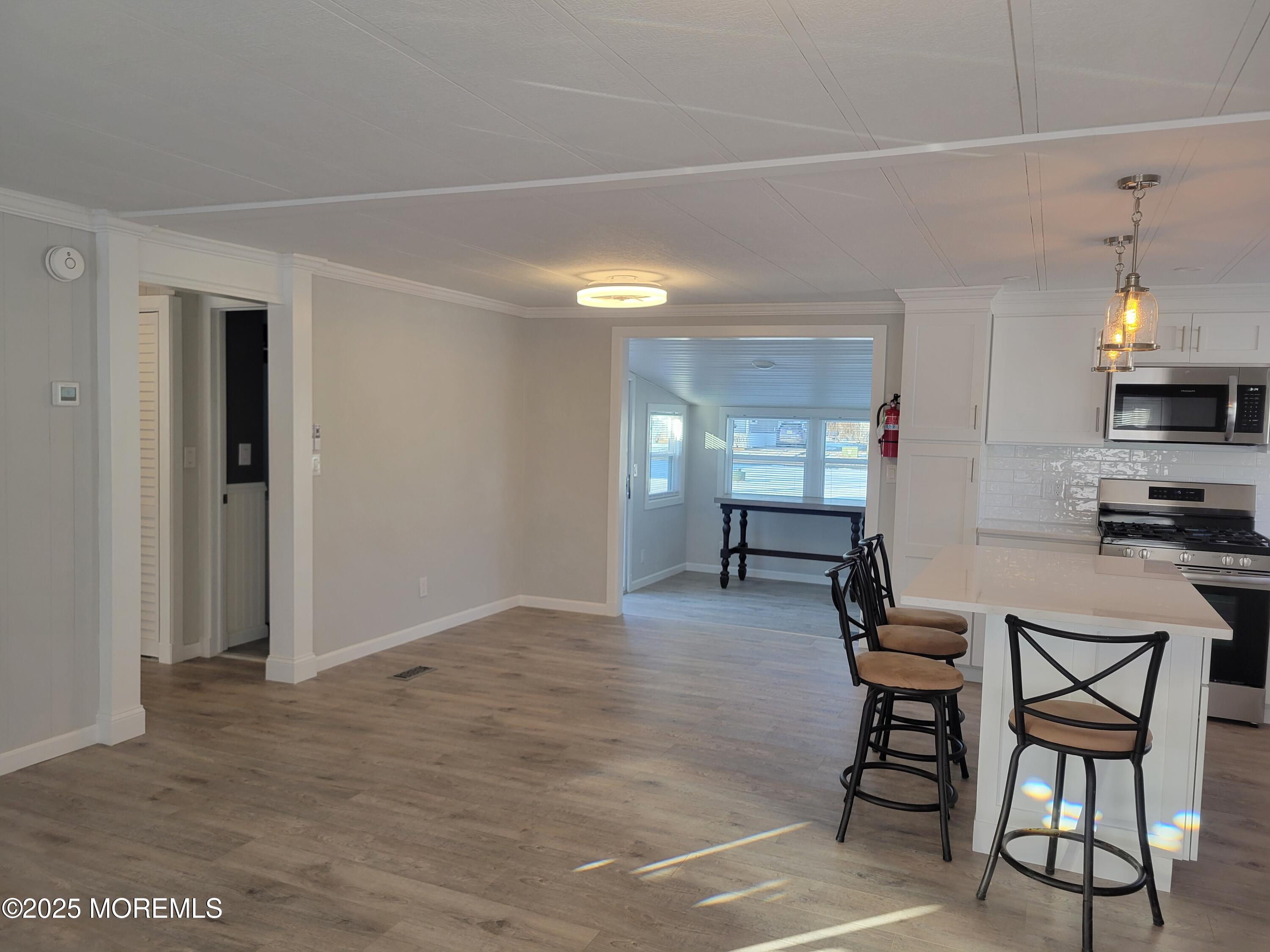 131 Douglas Drive Image 4