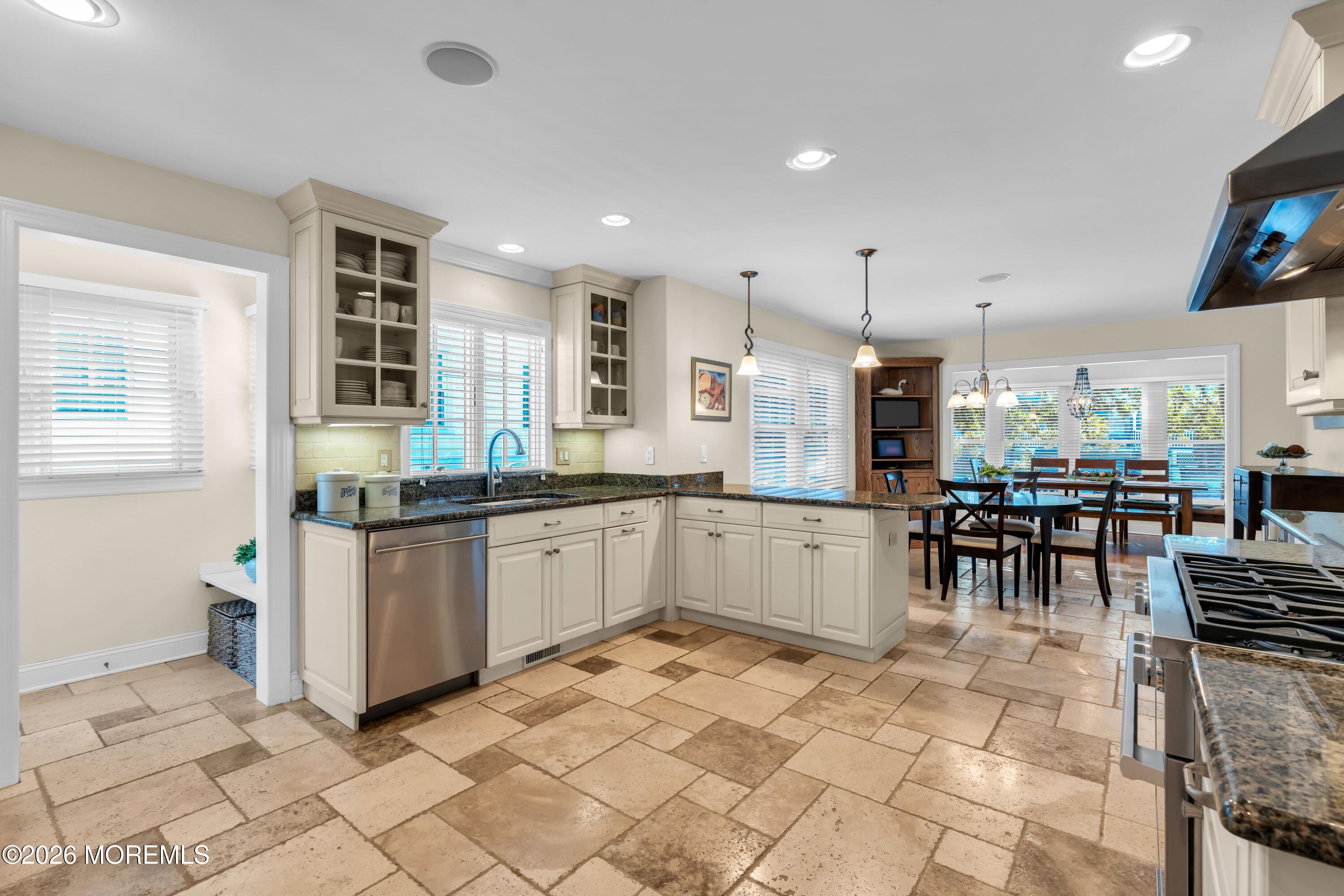 13 Beacon Boulevard, Sea Girt, NJ, 08750 image 14