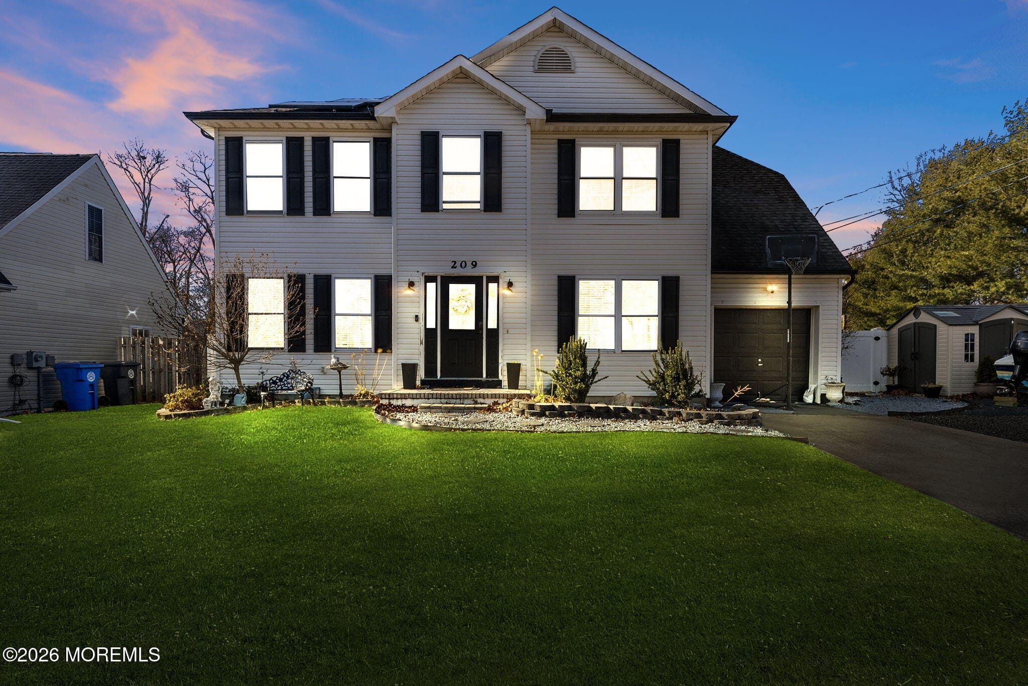 209 Gilford Avenue Image 2