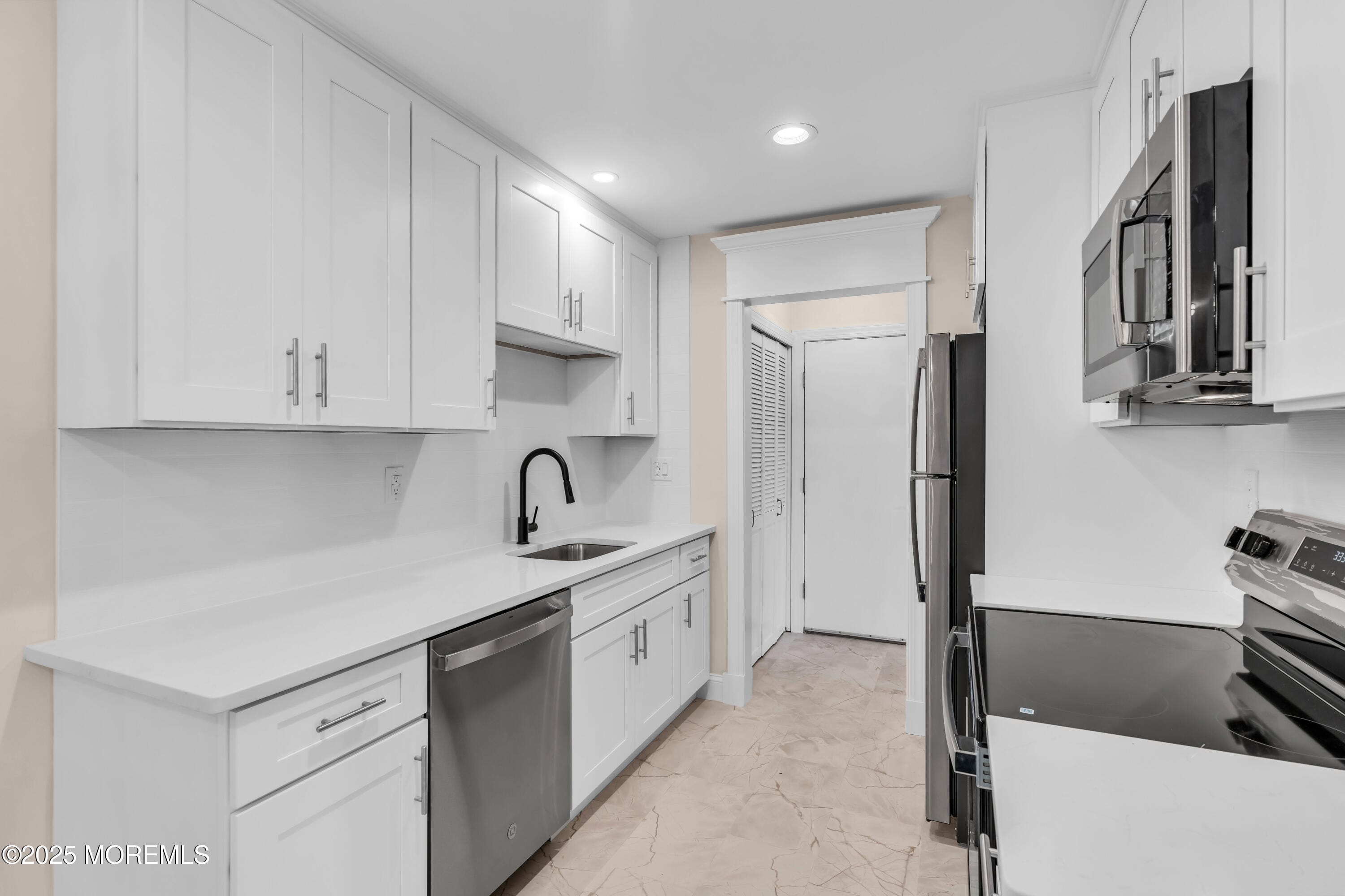 218 Medford Court A, Manalapan, NJ, 07726 image 17