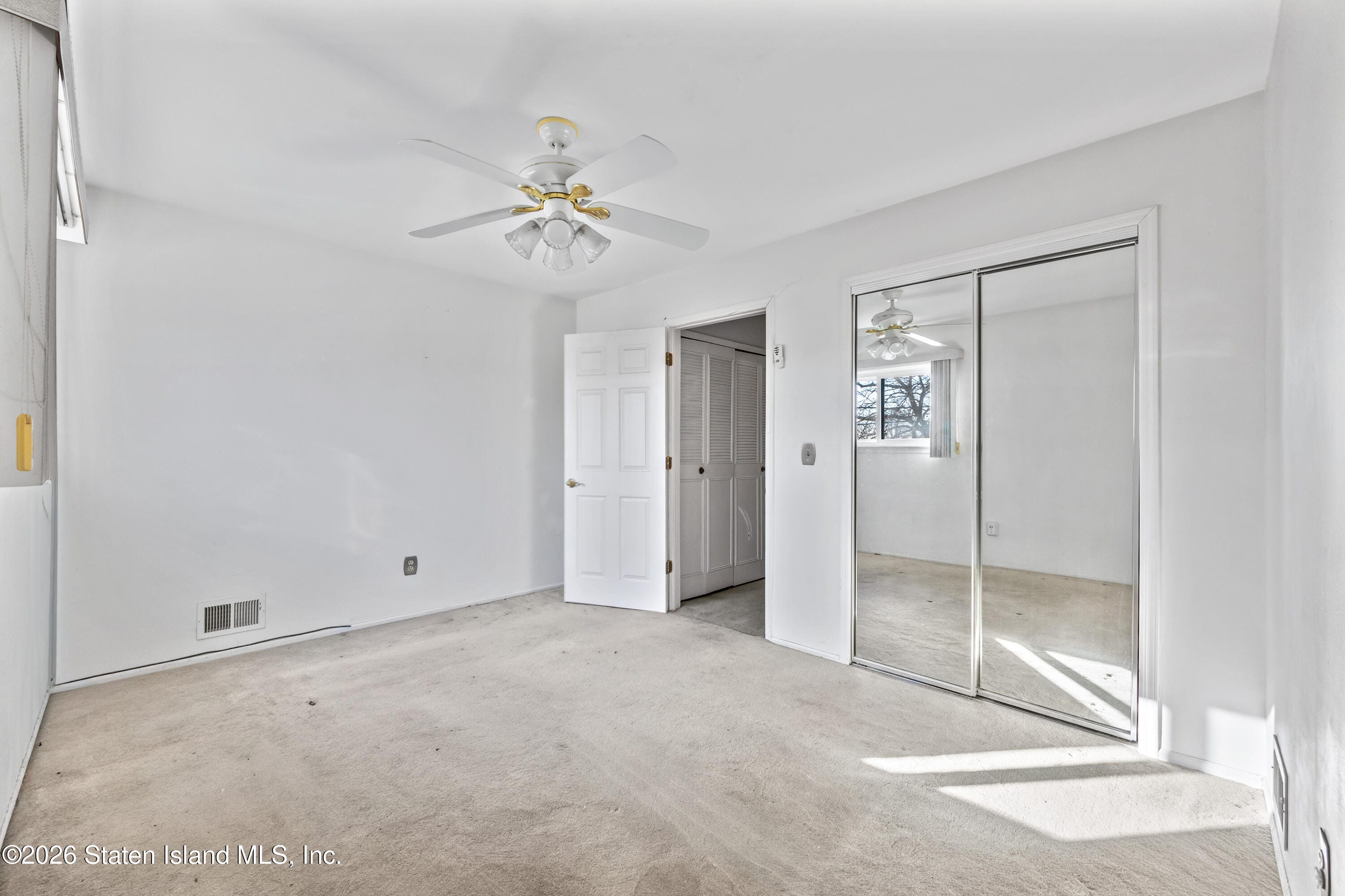 911 W Fingerboard Road, Staten Island, NY, 10304 image 16