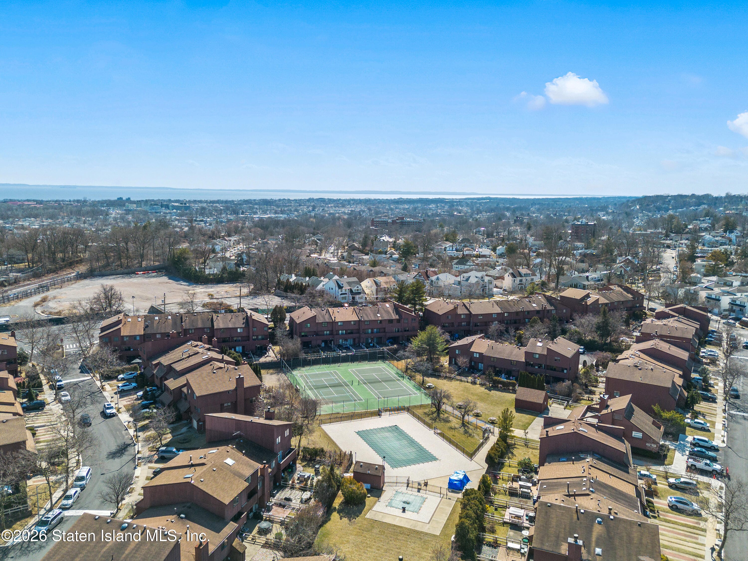 911 W Fingerboard Road, Staten Island, NY, 10304 image 24