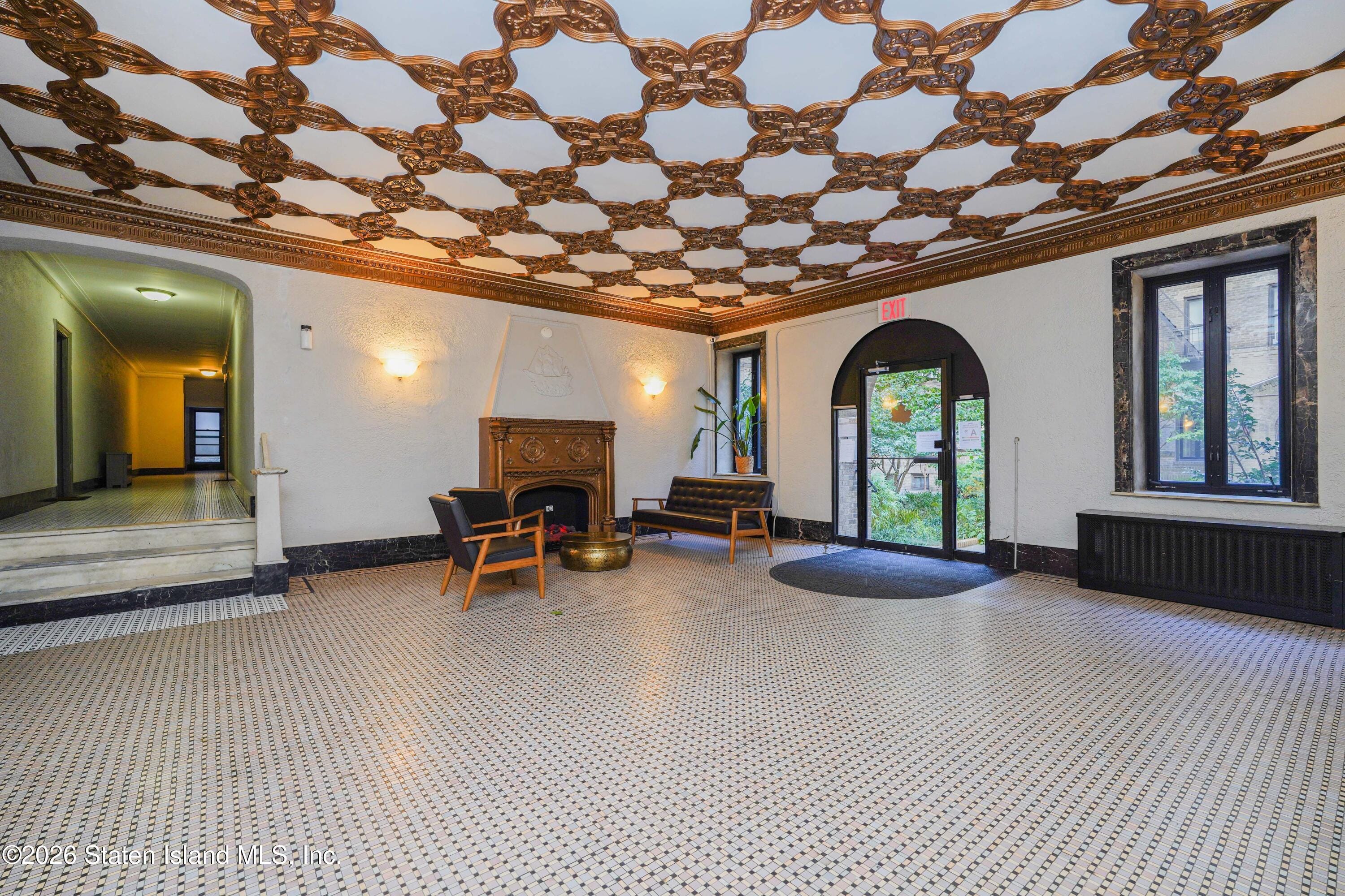 7101 Colonial Road L5i Image 2