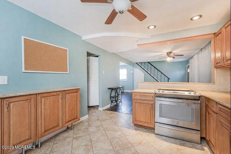 7 W Walnut Lane, Parlin, NJ, 08859 image 9