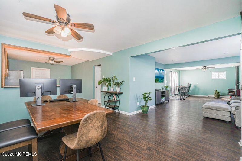 7 W Walnut Lane Image 5