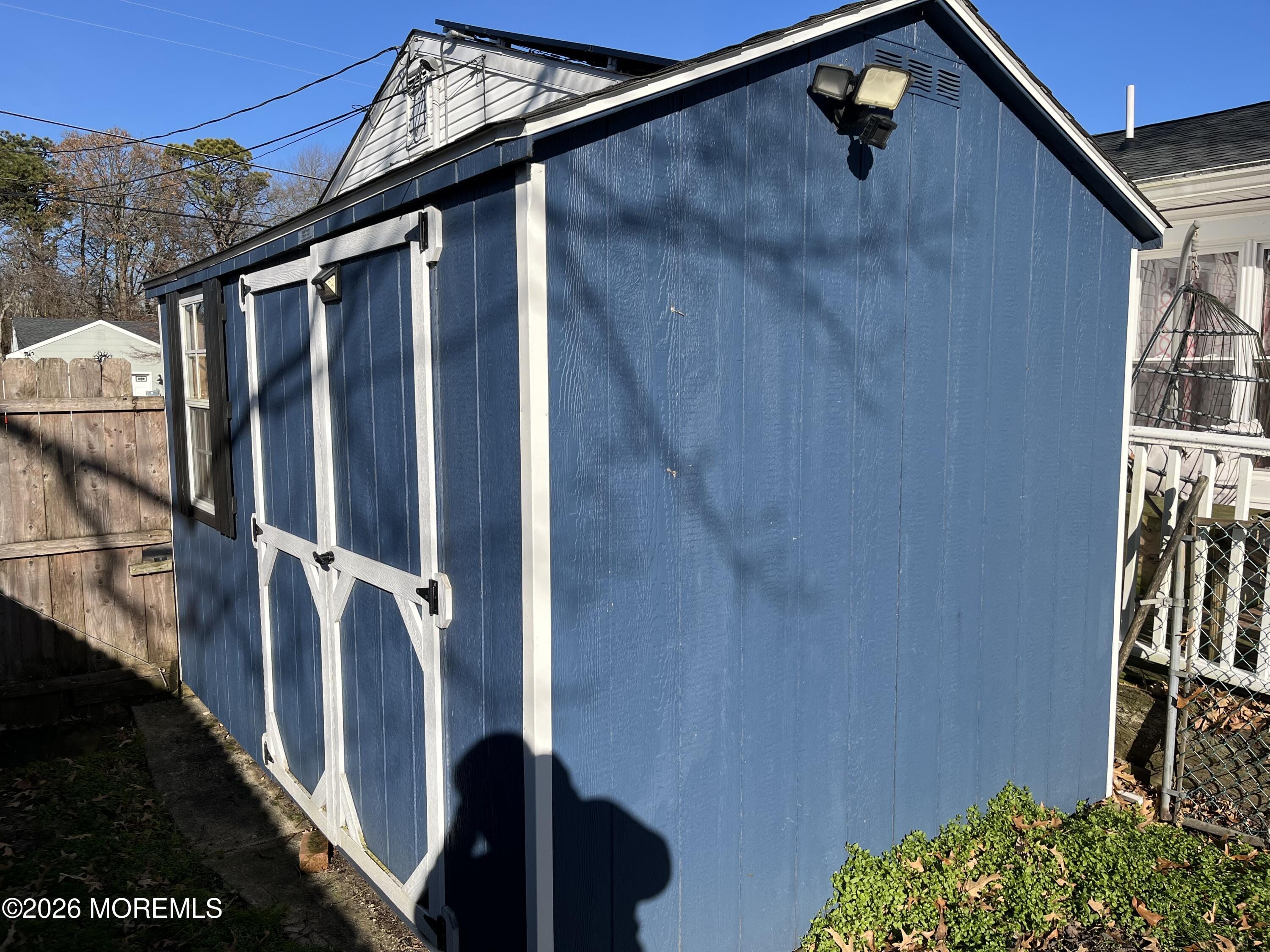 309 Lawrence Drive Image 4