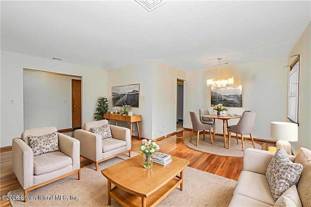 99 Park Hill Circle Image 3