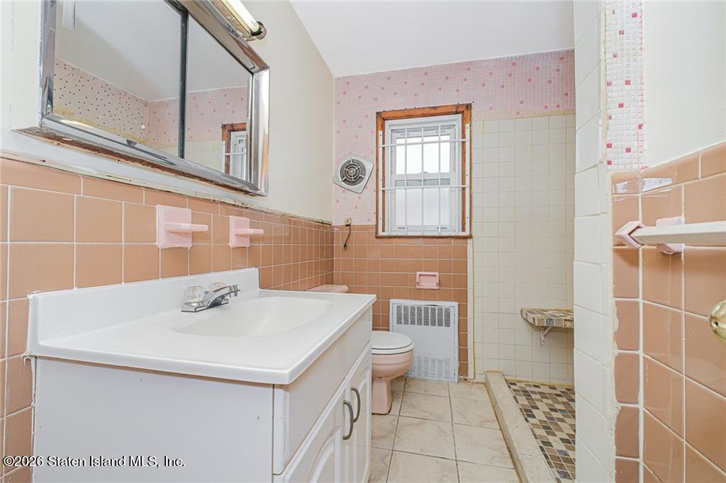 99 Park Hill Circle, Staten Island, NY, 10304 image 25