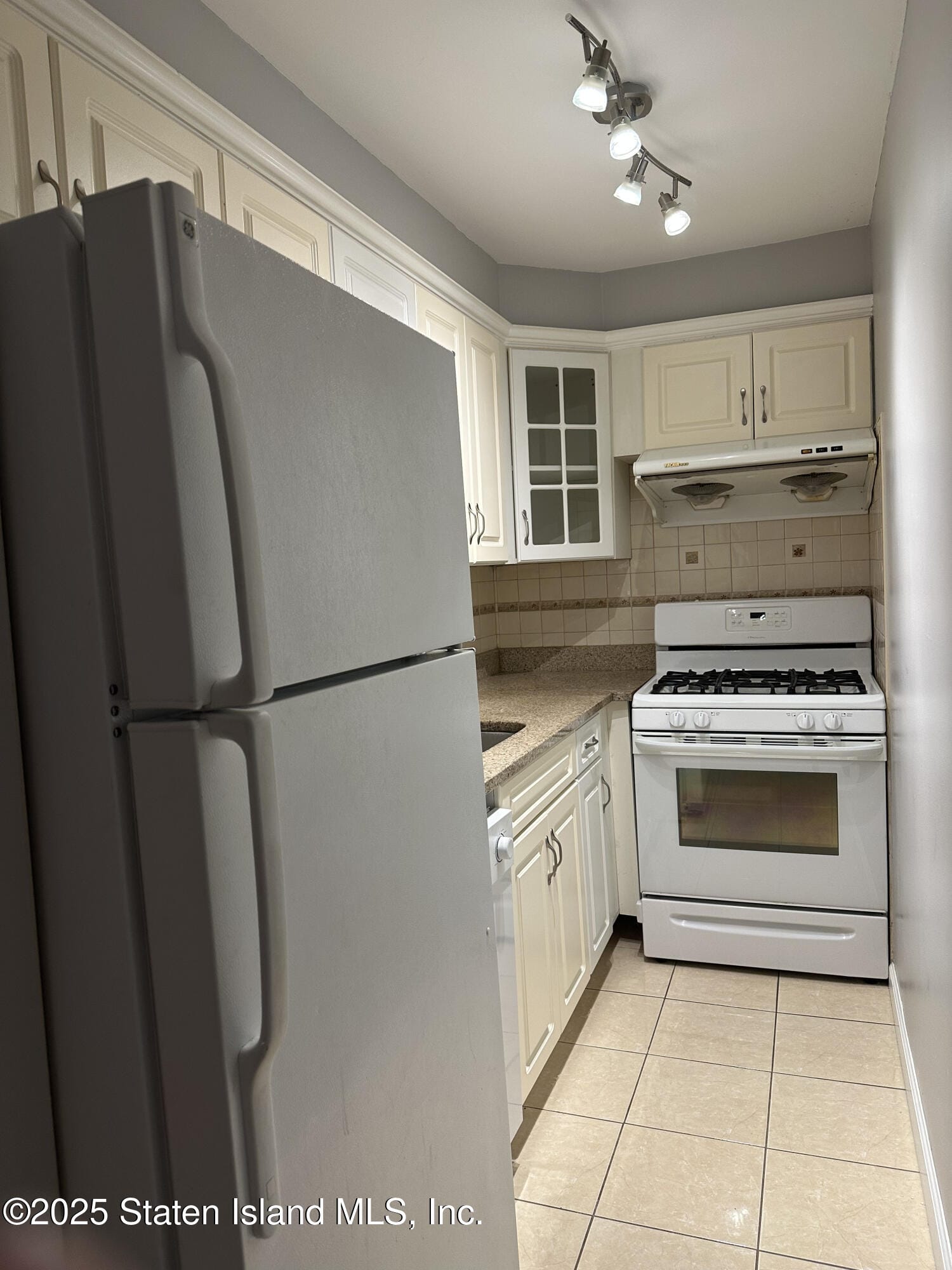 87-30 62nd Avenue 5-E Image 2