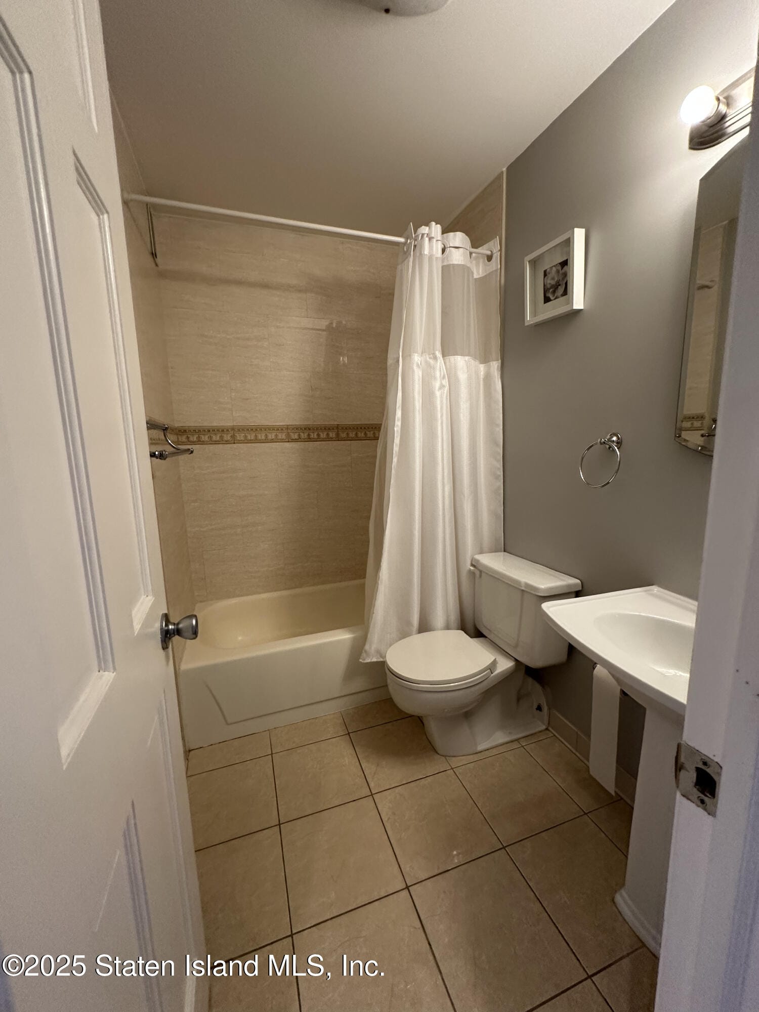 87-30 62nd Avenue 5-E Image 5