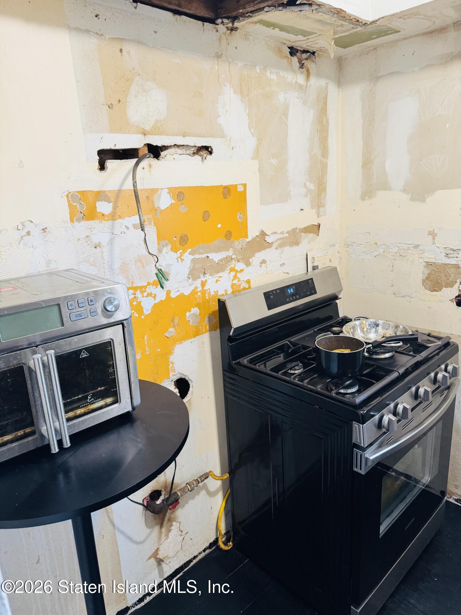 42 Post Lane, Staten Island, NY, 10303 image 8