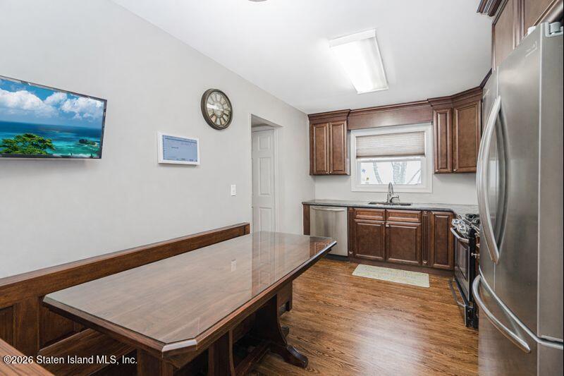 11 N Rhett Avenue Image 5