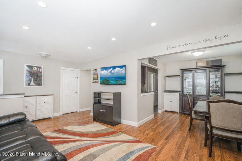 11 N Rhett Avenue Image 3