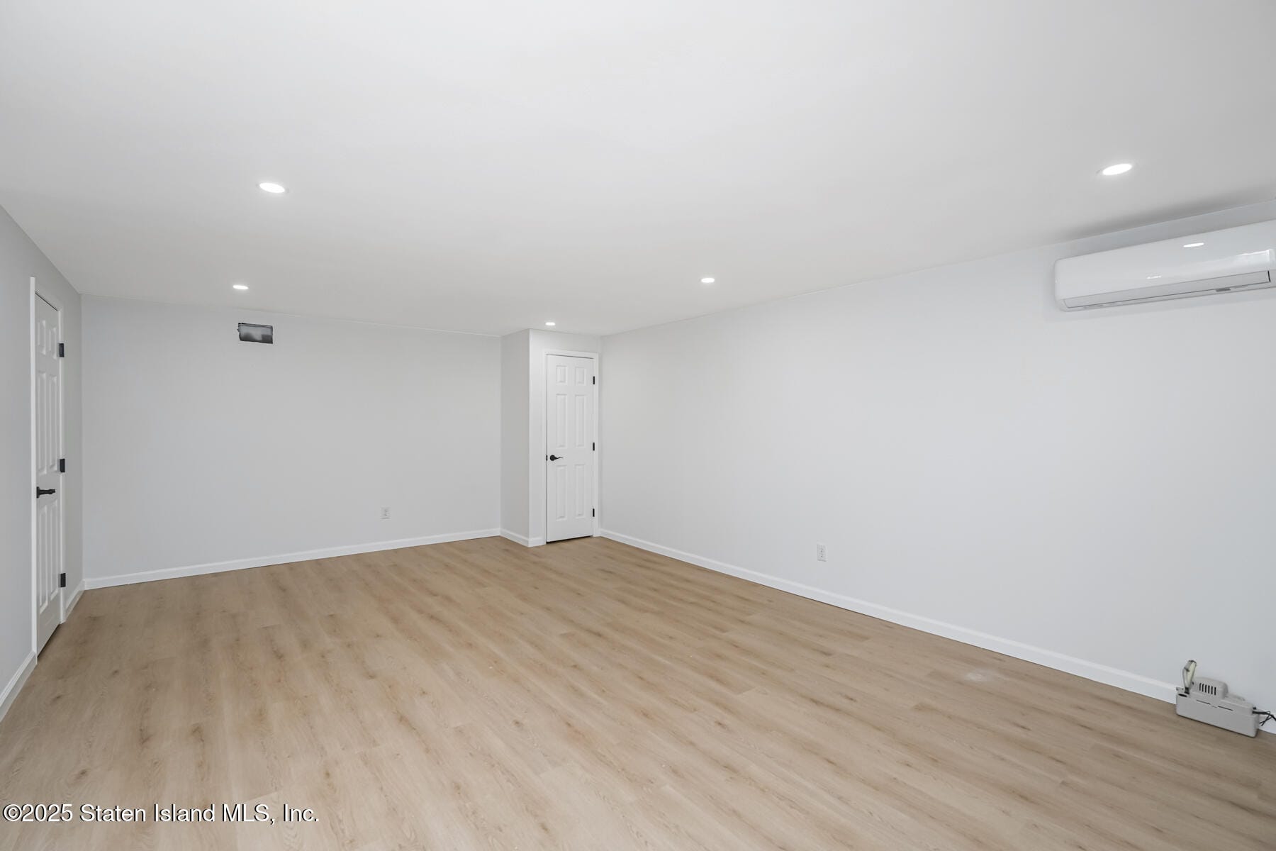 233 Mosel Avenue, Staten Island, NY, 10304 image 24