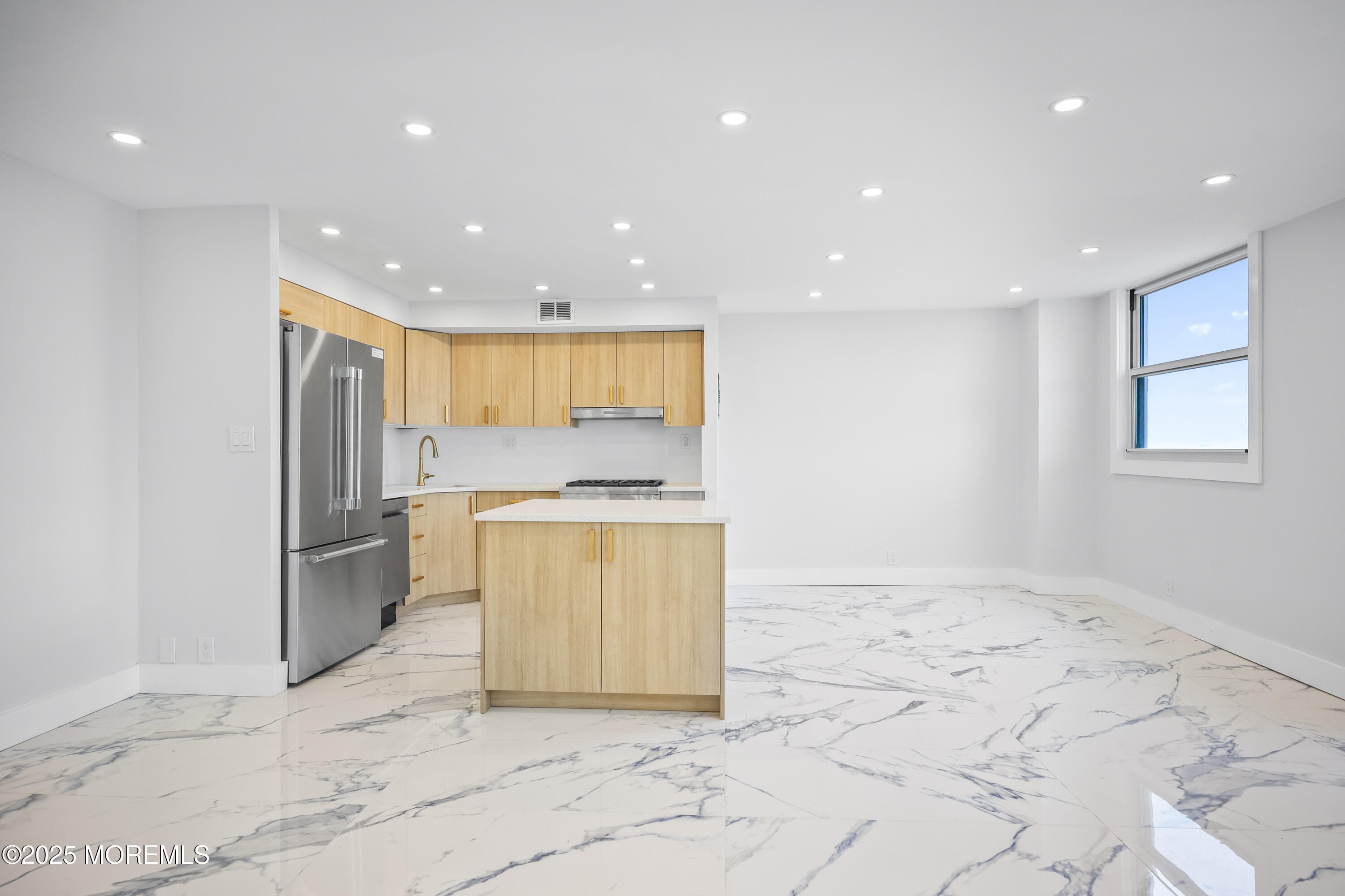 675 Ocean Avenue #9F Image 5