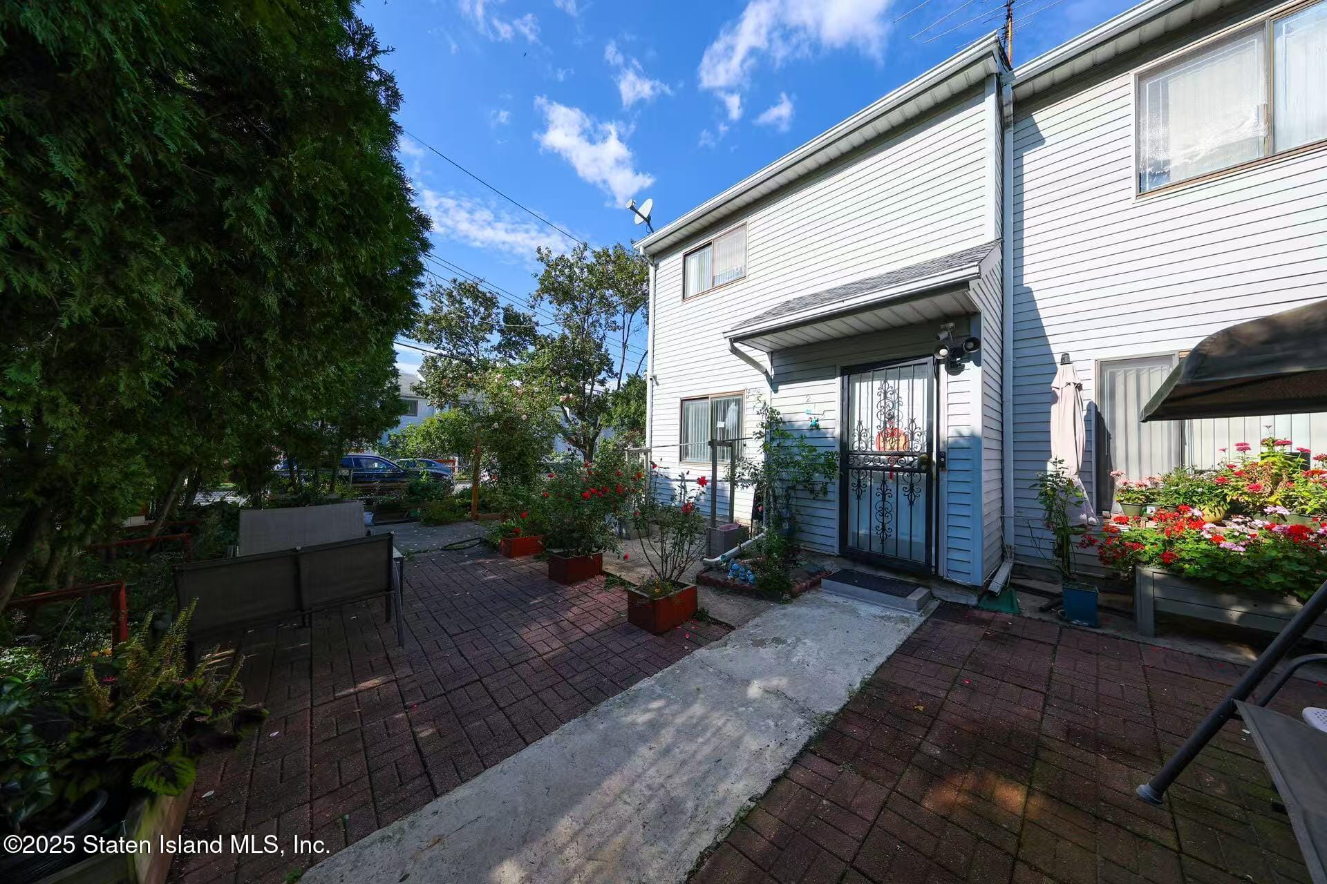 215 Pierce Street, Staten Island, NY, 10304 image 6