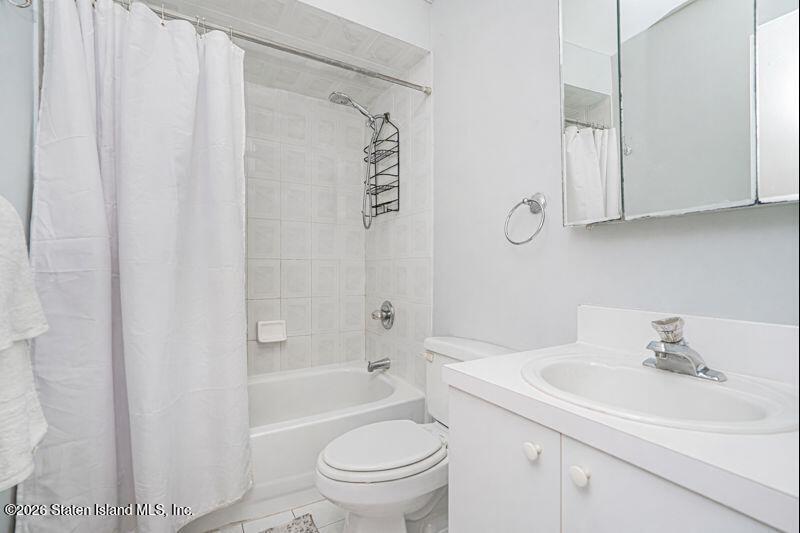 225 Colony Avenue, Staten Island, NY, 10306 image 14