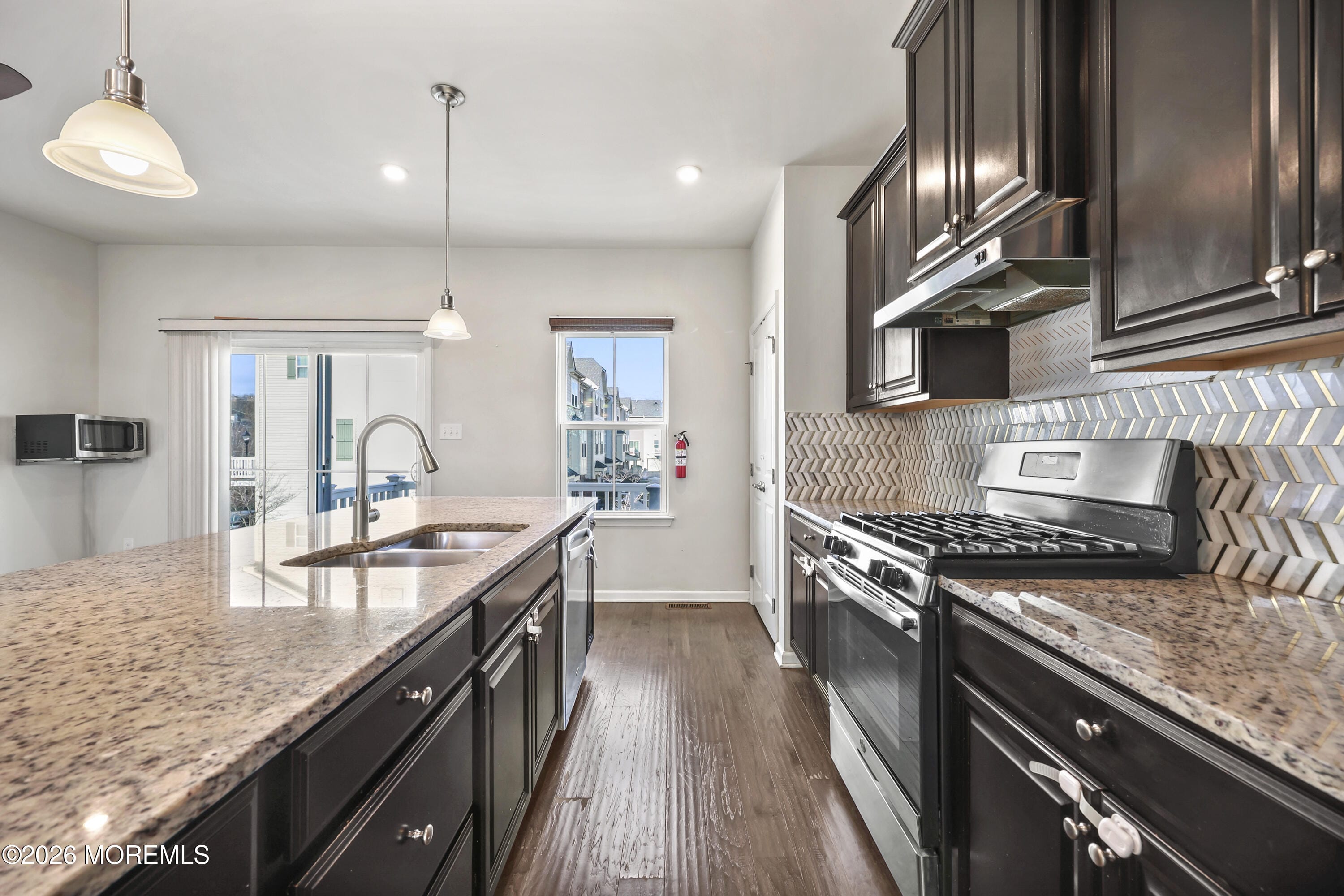 605 Bayside Court, South Amboy, NJ, 08879 image 17