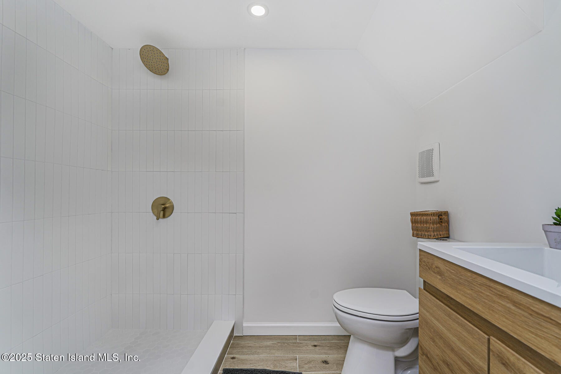 494 Winant Avenue, Staten Island, NY, 10309 image 19