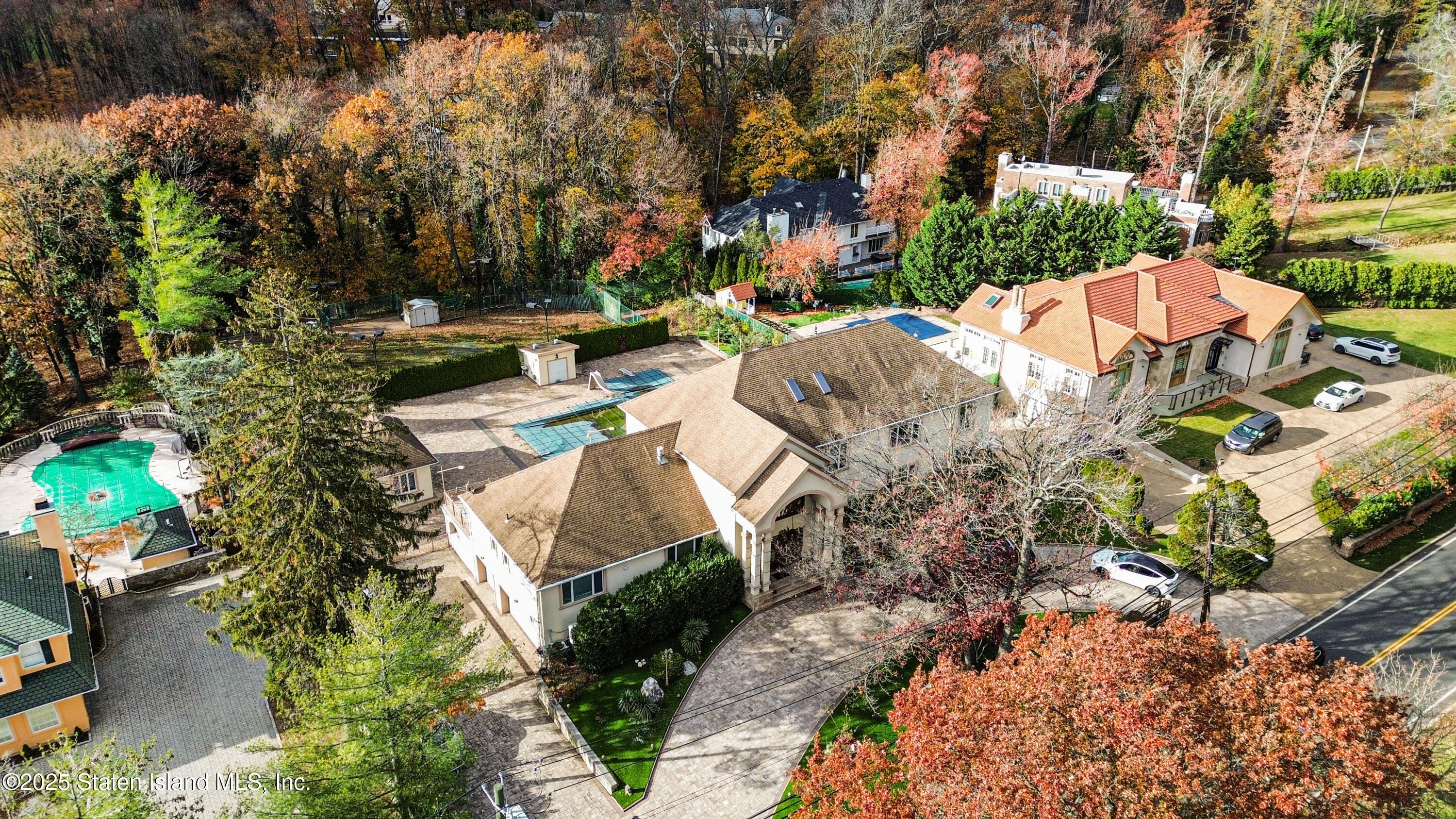 724 Todt Hill Road Image 3