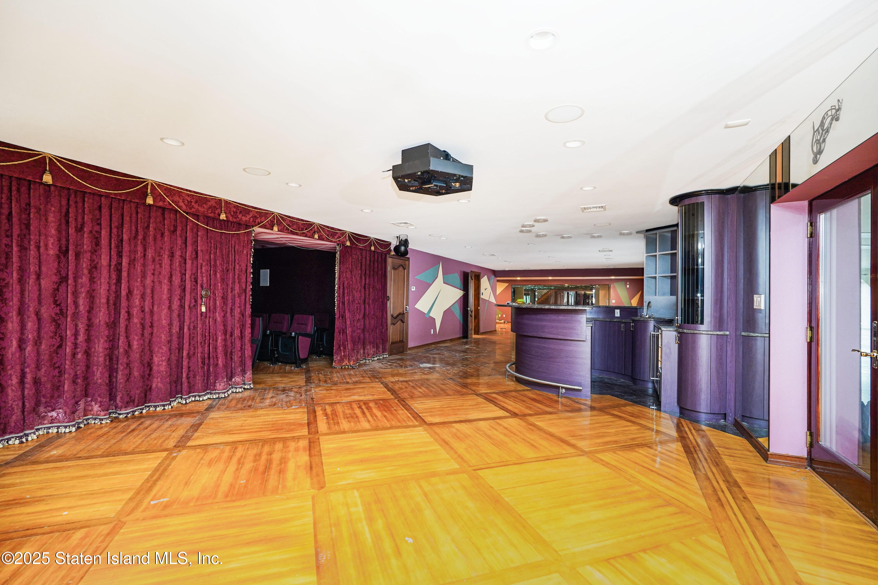 724 Todt Hill Road, Staten Island, NY, 10304 image 55