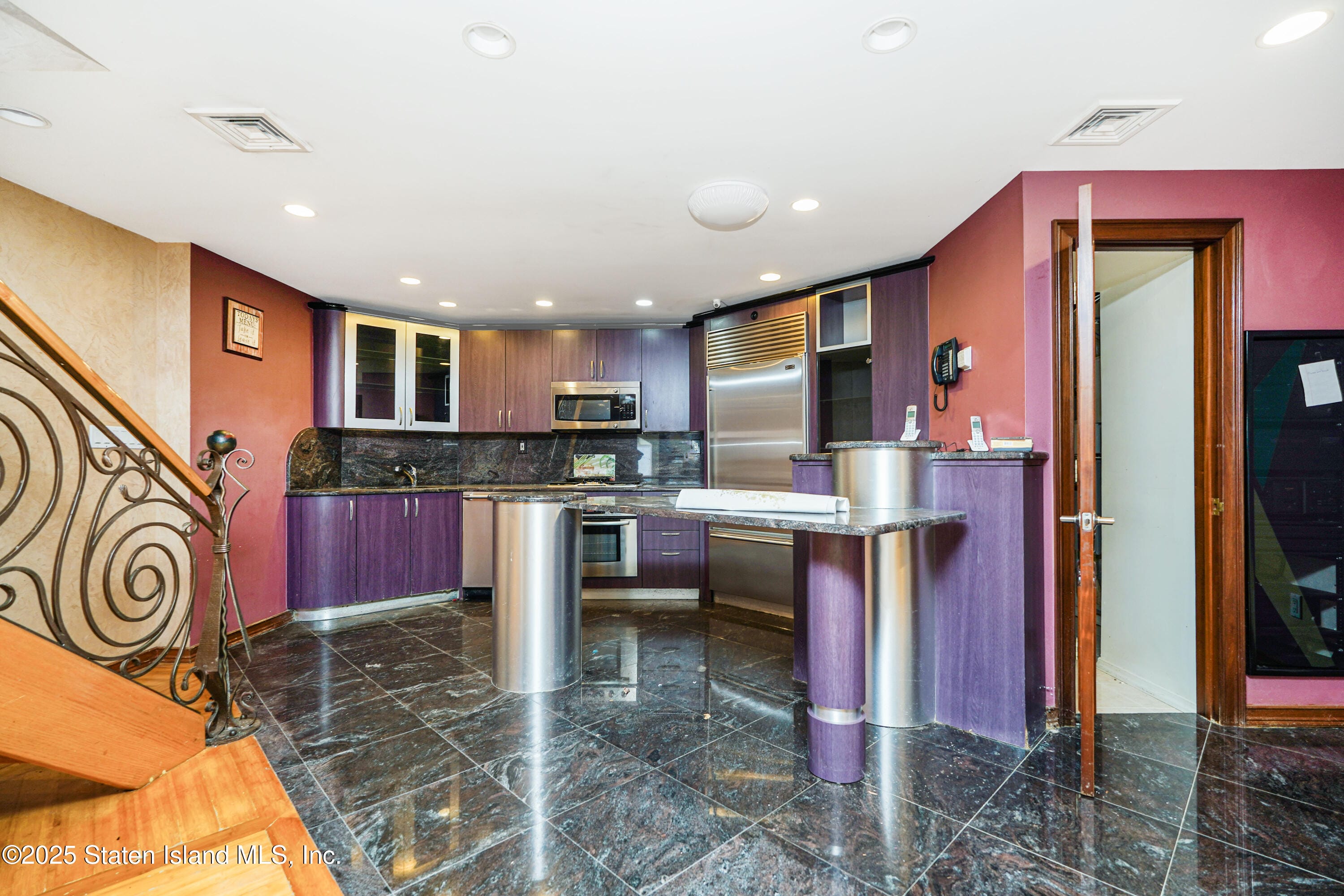 724 Todt Hill Road, Staten Island, NY, 10304 image 58