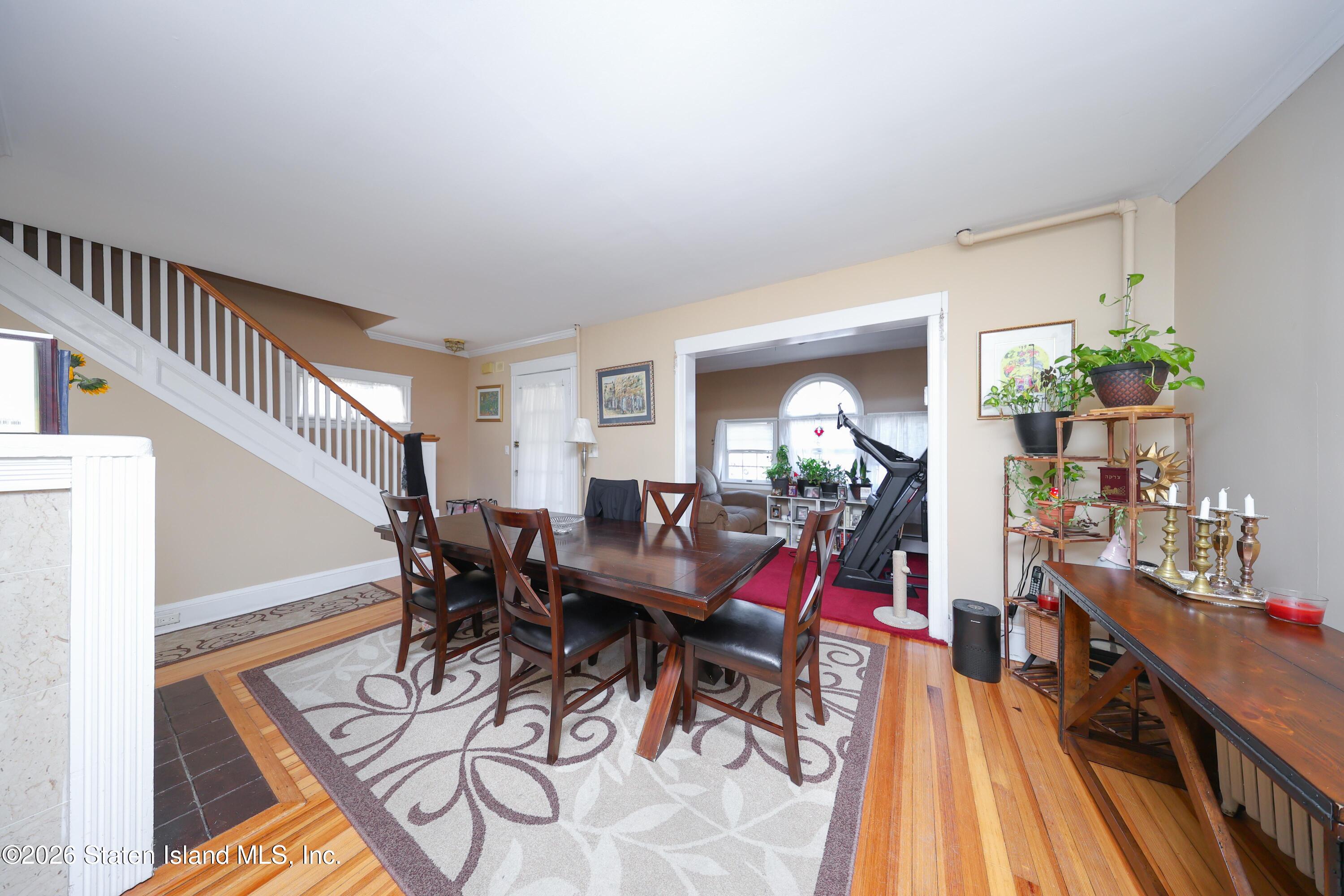 46 Oakdale Street Image 5