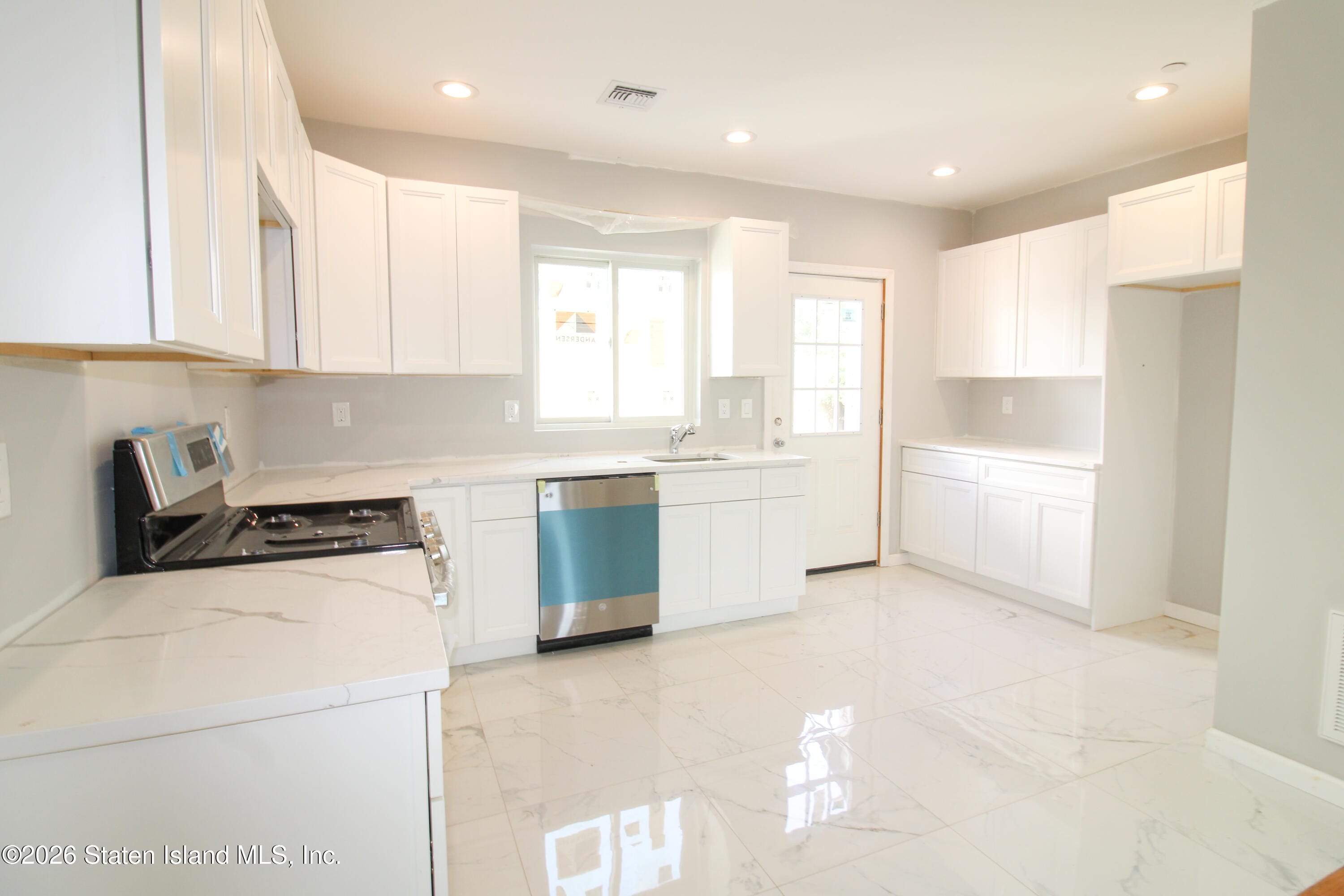 79 Perry Avenue, Staten Island, NY, 10314 image 7