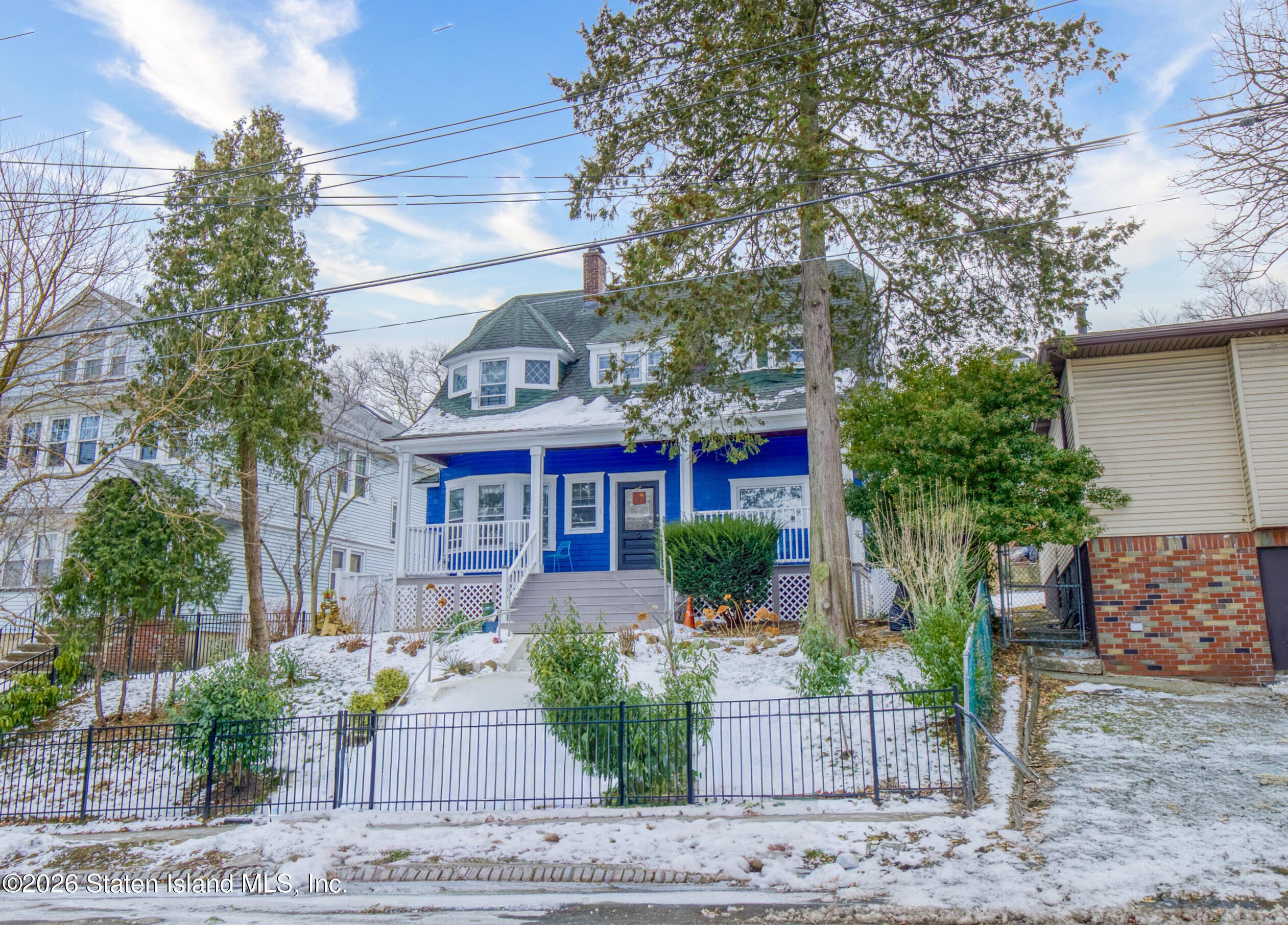 226 Castleton Avenue Image 3