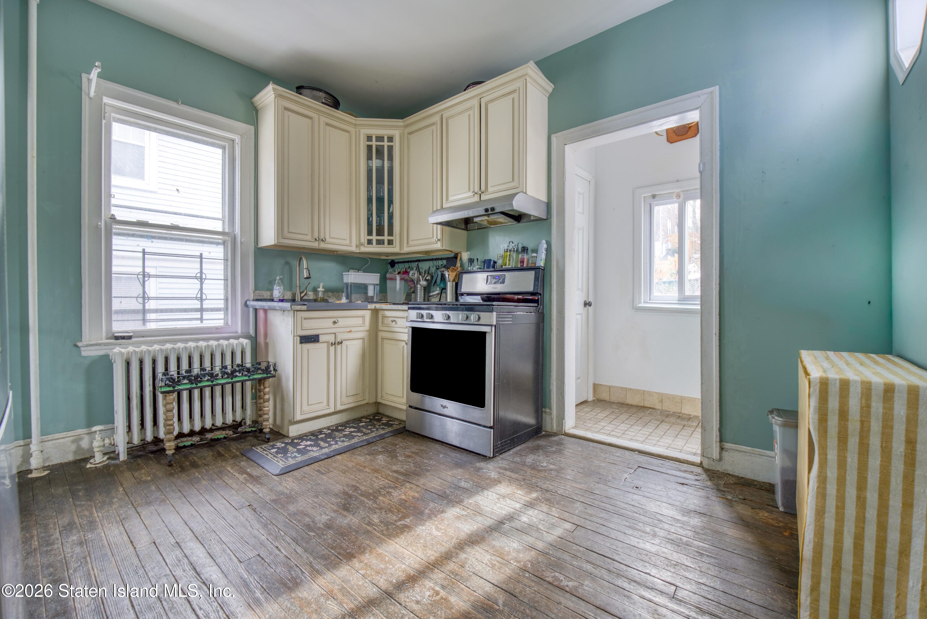 226 Castleton Avenue, Staten Island, NY, 10301 image 9