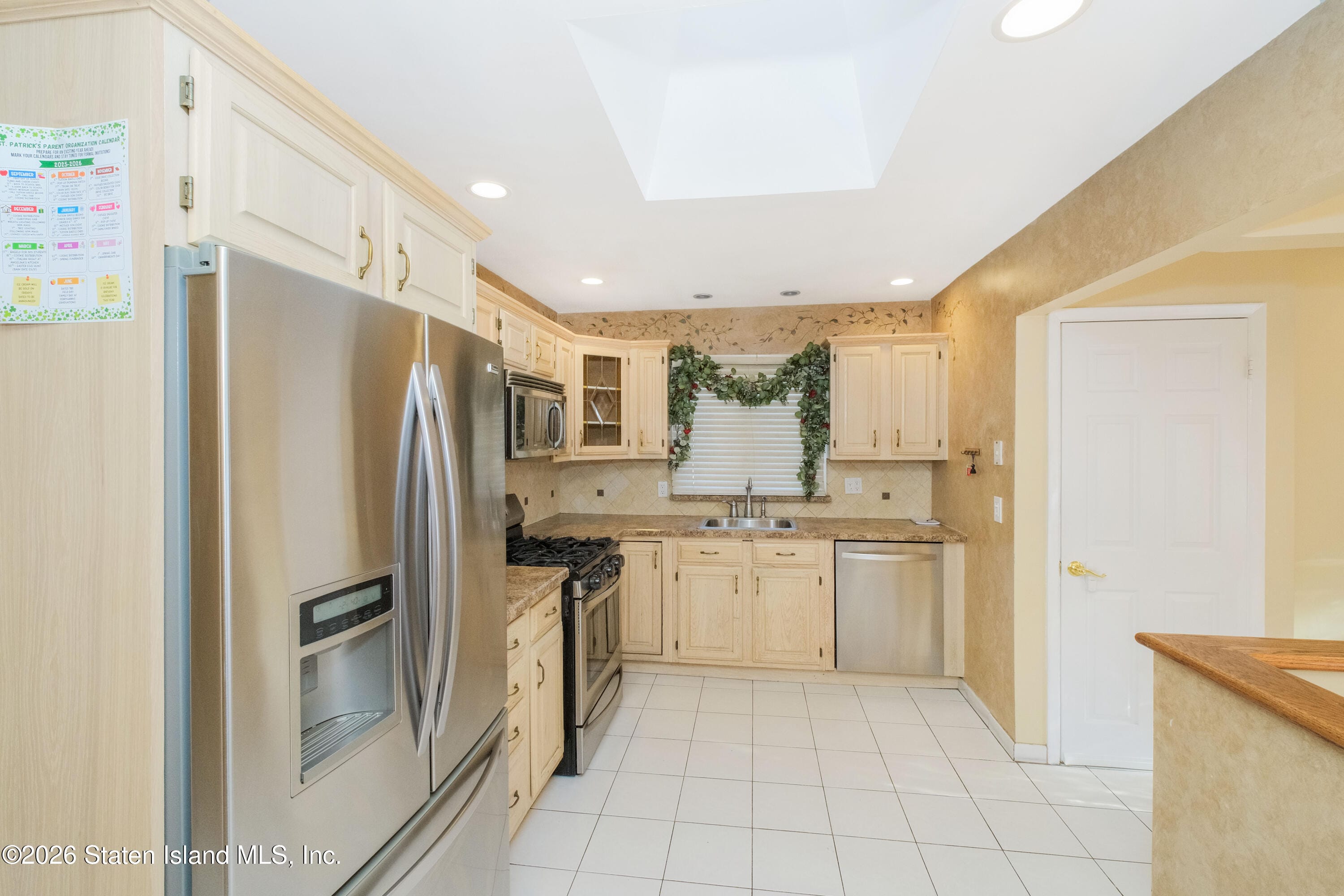 151 Amber Street, Staten Island, NY, 10306 image 11