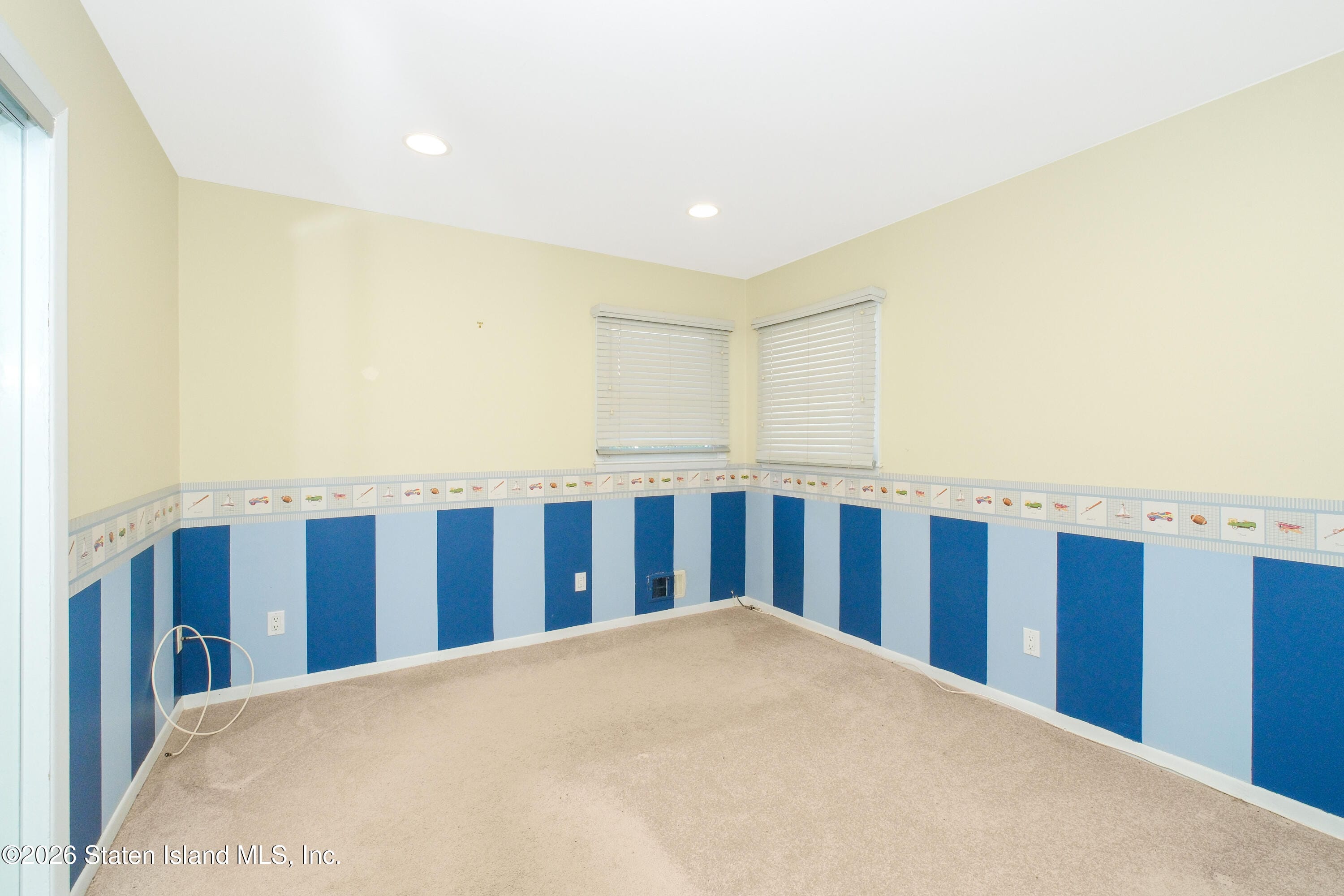 151 Amber Street, Staten Island, NY, 10306 image 16