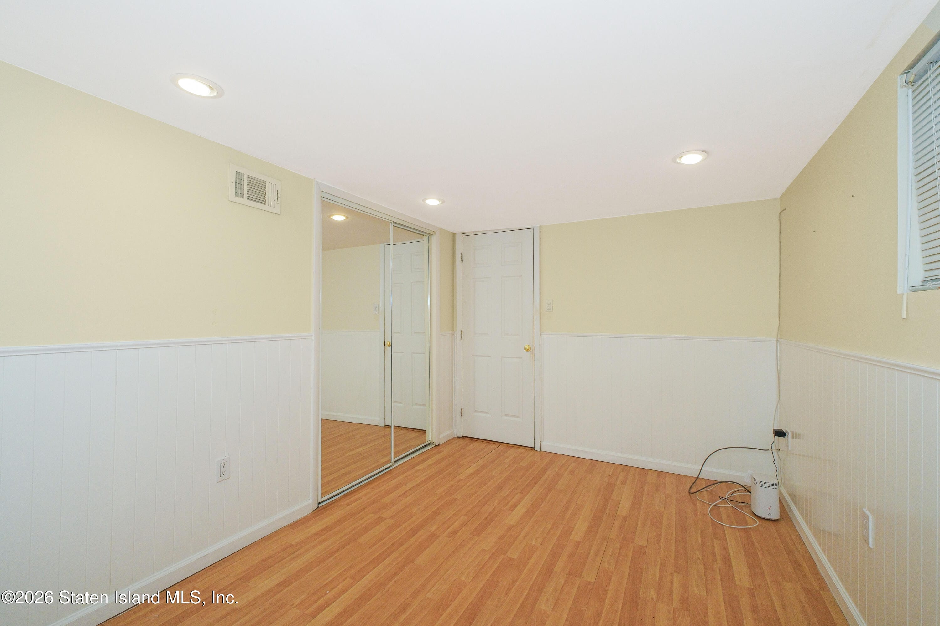 151 Amber Street, Staten Island, NY, 10306 image 30