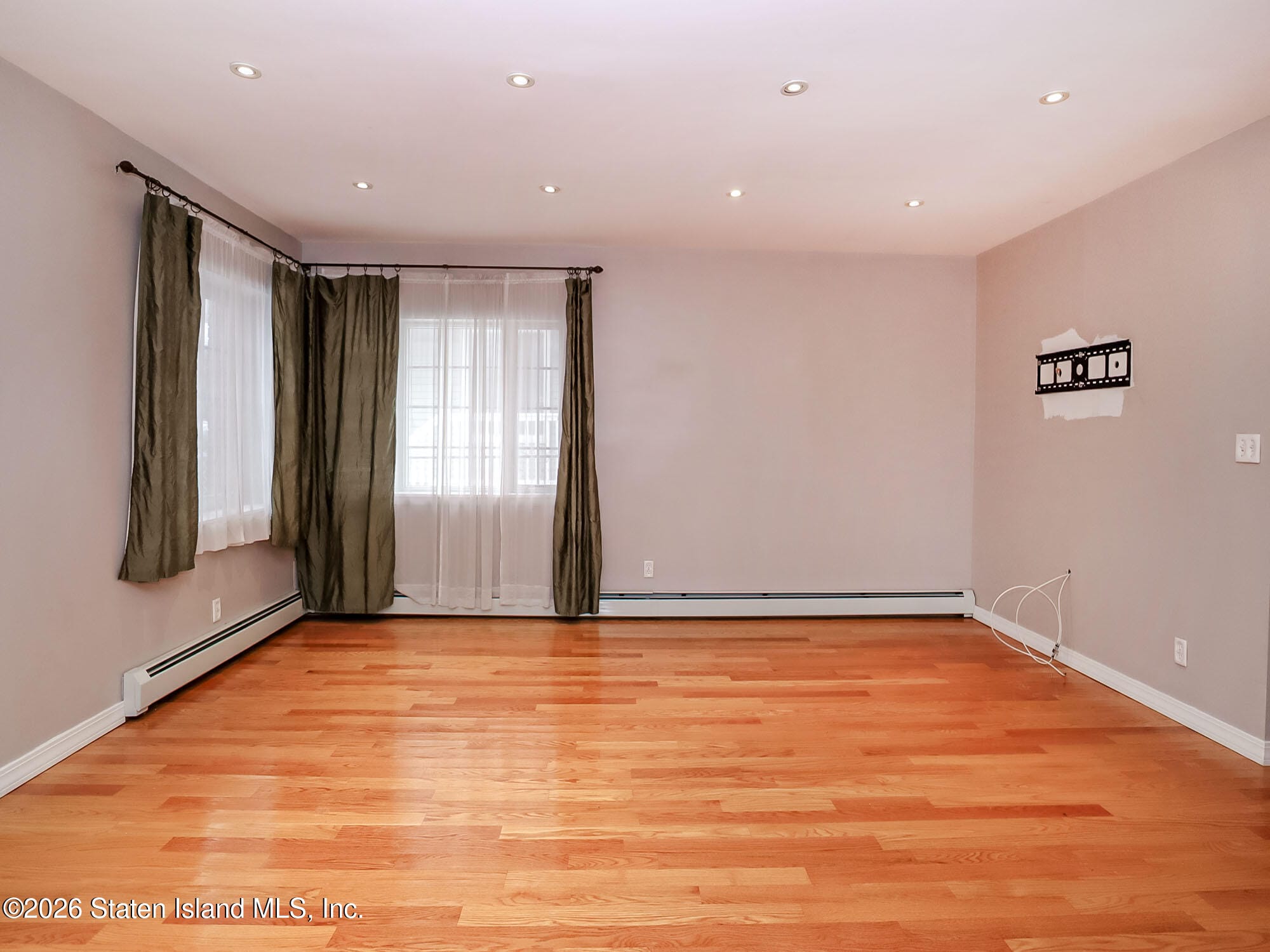 226 Hunter Avenue Image 4