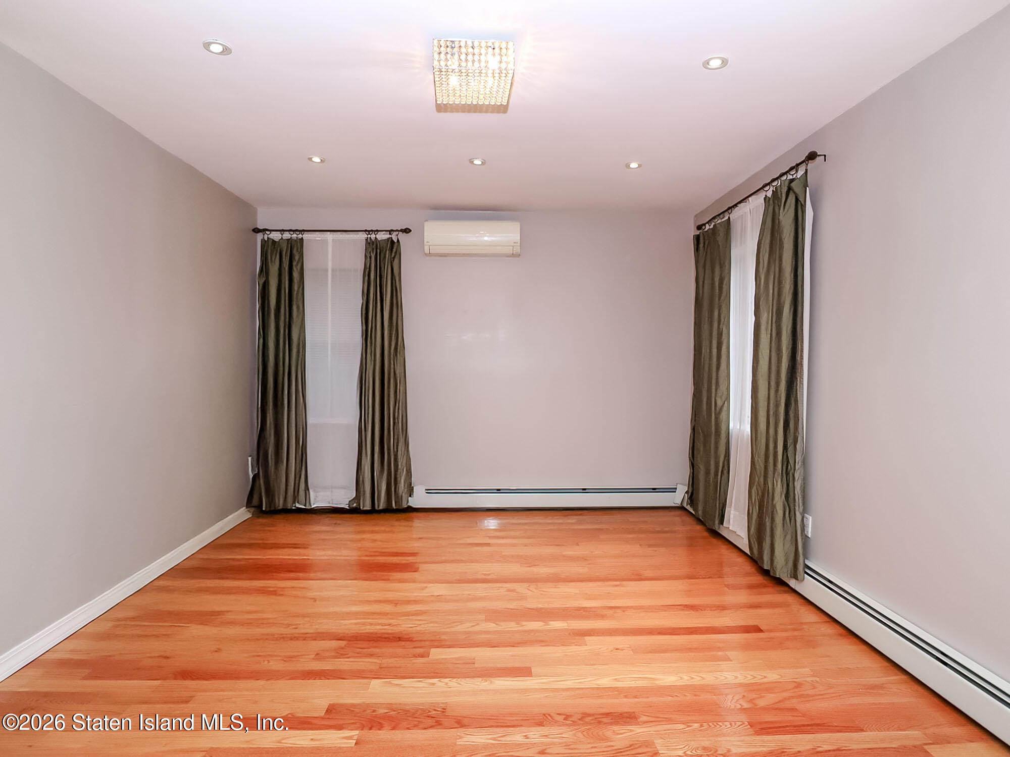 226 Hunter Avenue, Staten Island, NY, 10306 image 6