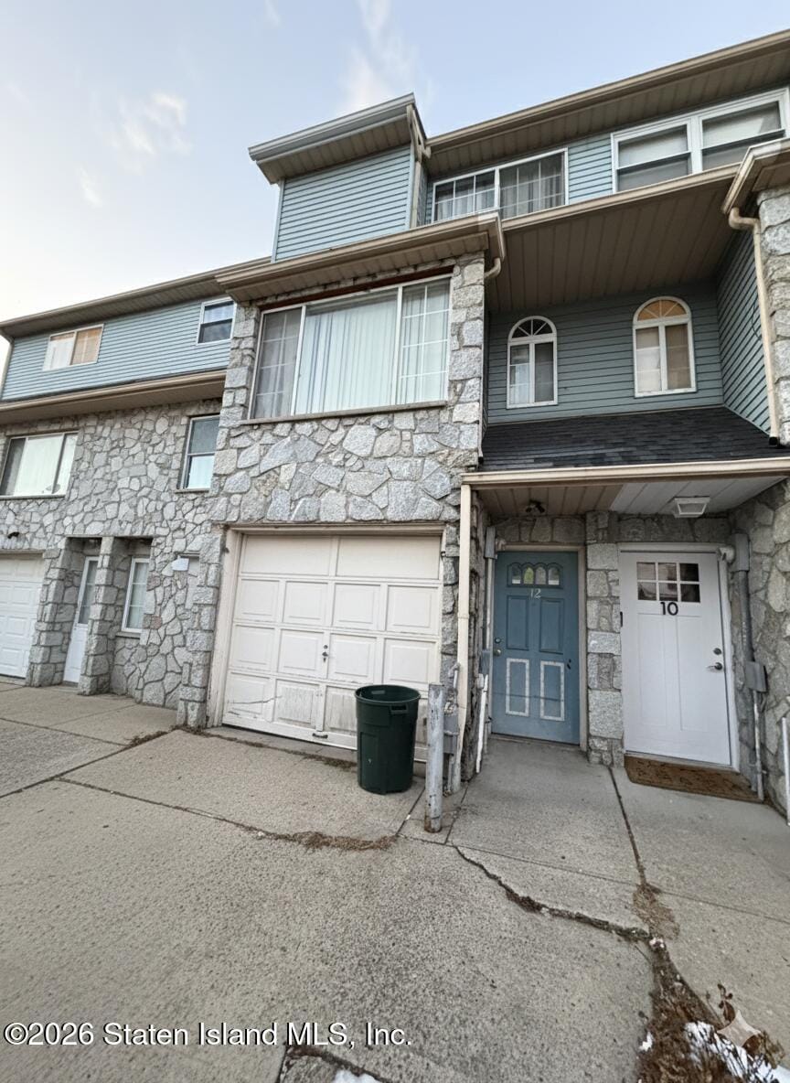 12 Temple Court Image 2