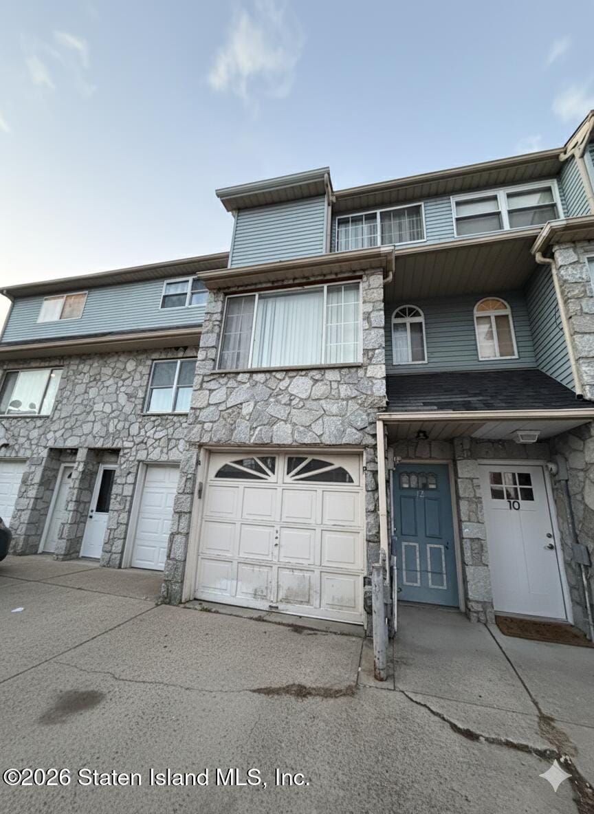 12 Temple Court, Staten Island, NY, 10314