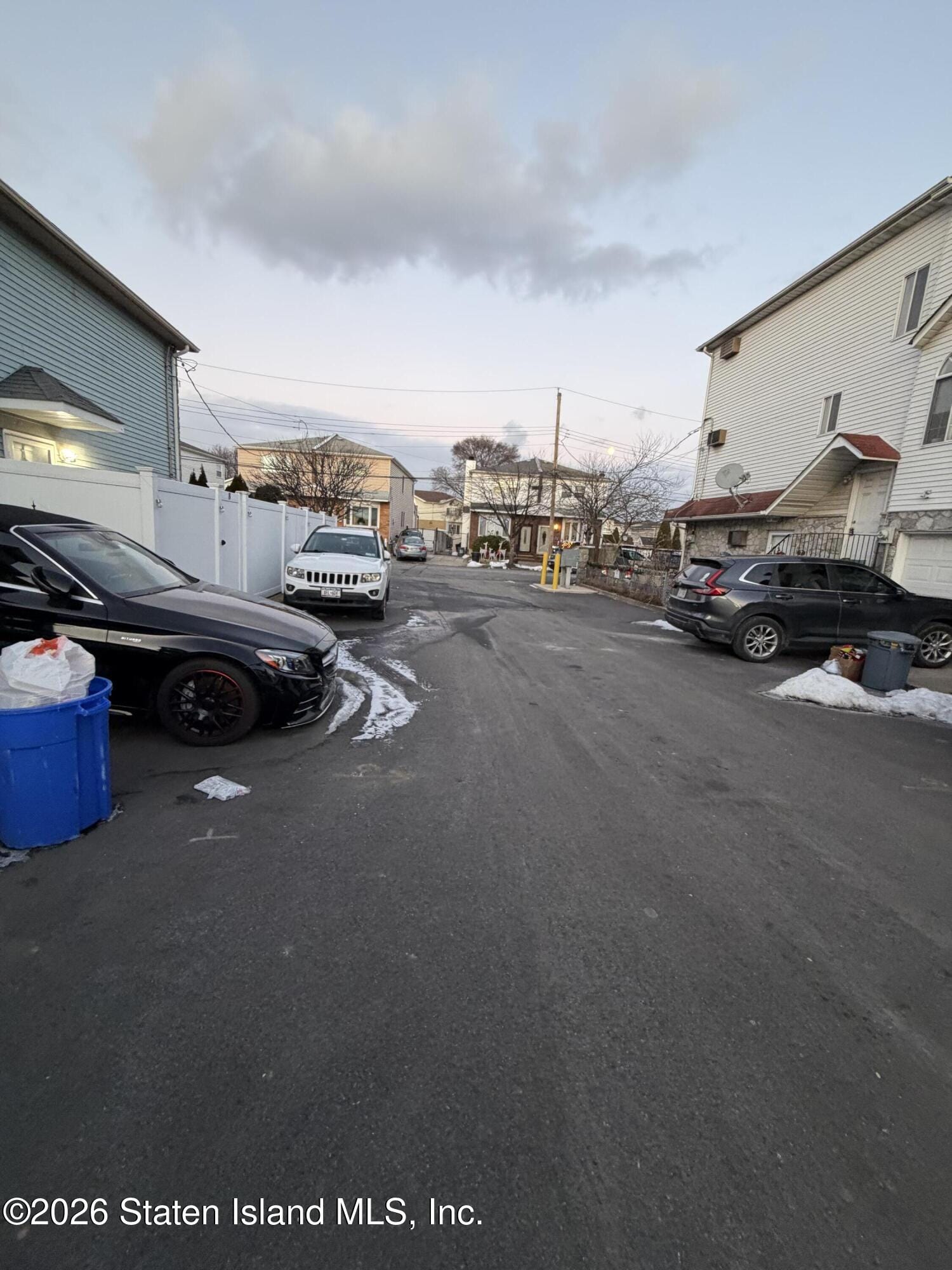 12 Temple Court Image 3