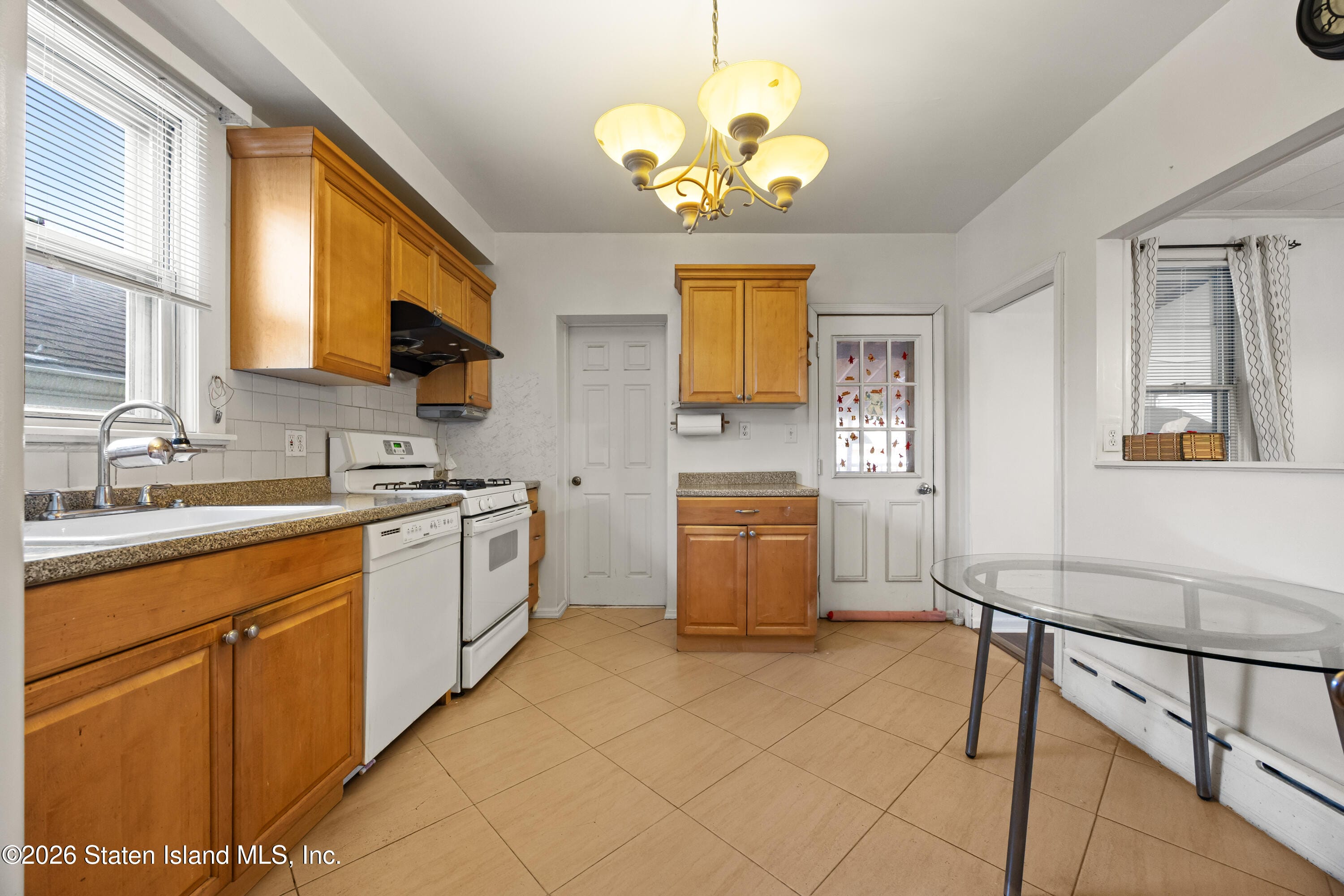 39 Reynolds Street, Staten Island, NY, 10305 image 13