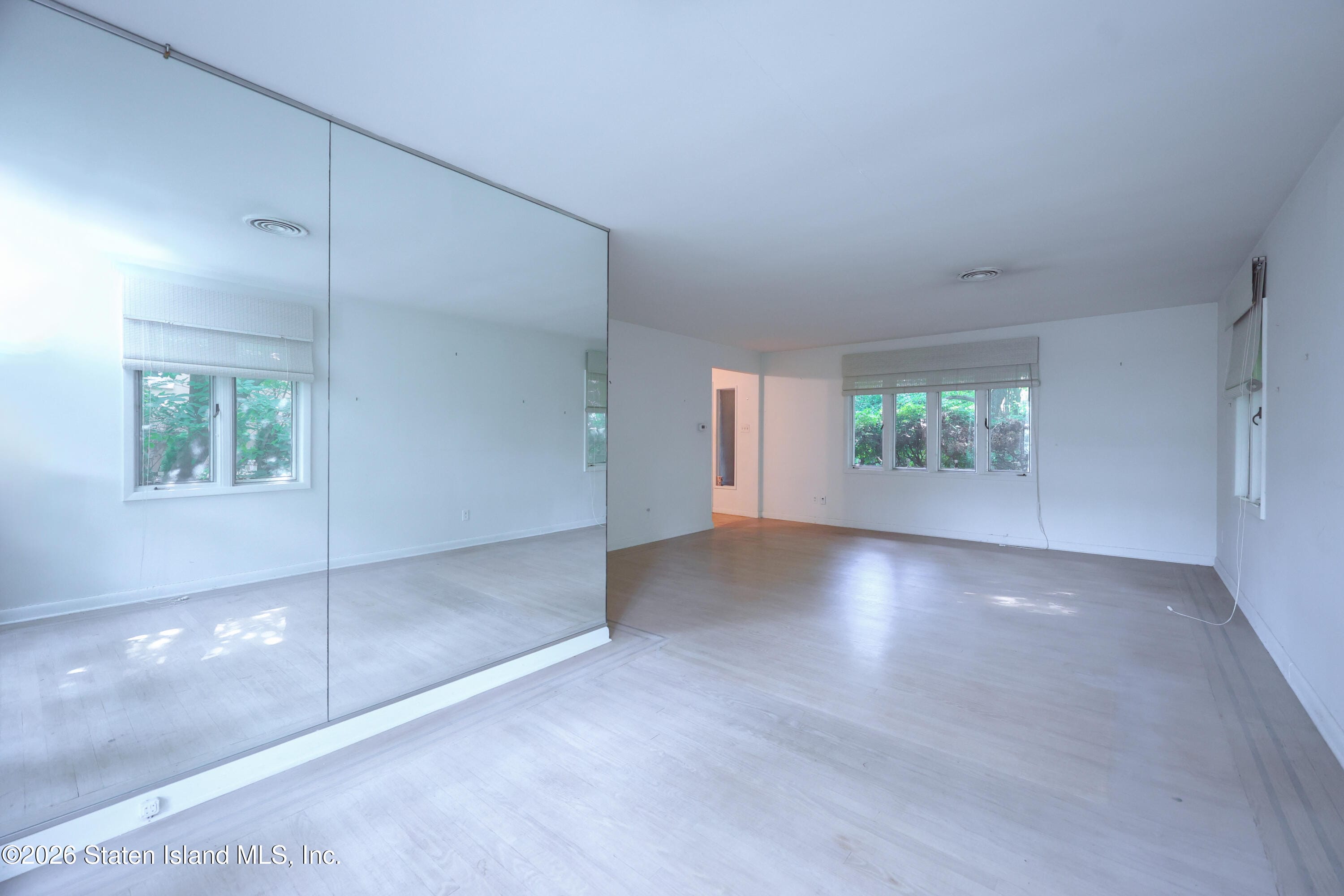 260 Douglas Road, Staten Island, NY, 10304 image 11