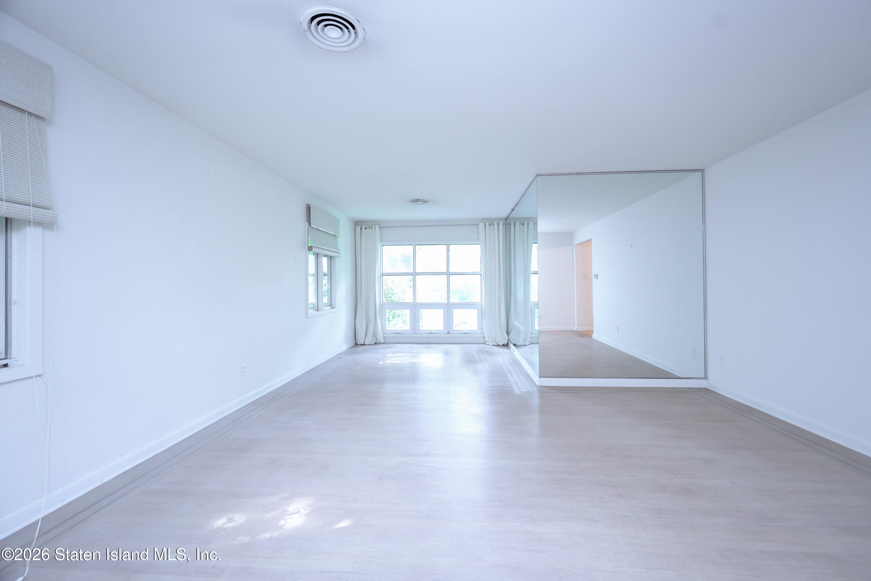 260 Douglas Road, Staten Island, NY, 10304 image 12