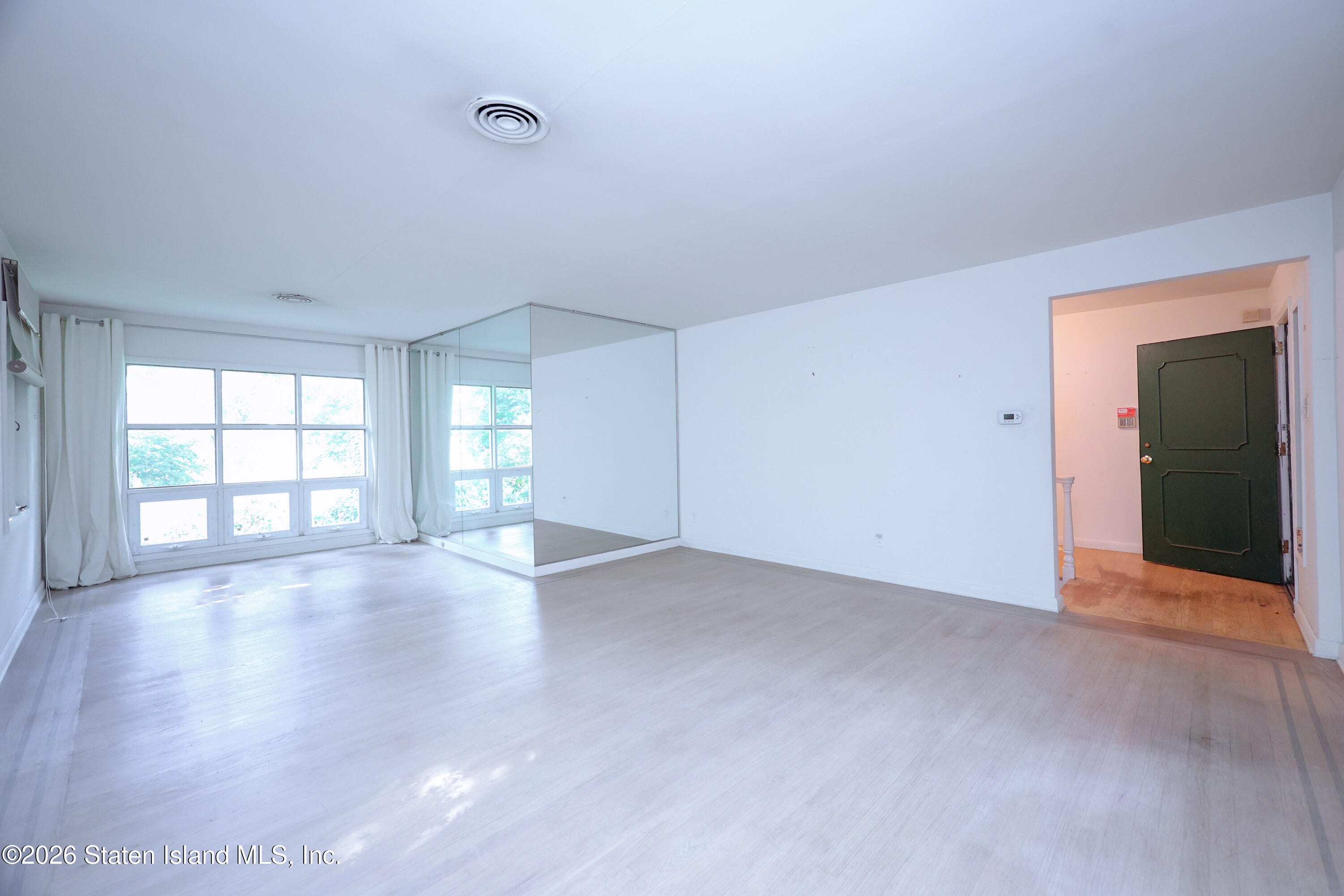 260 Douglas Road, Staten Island, NY, 10304 image 13